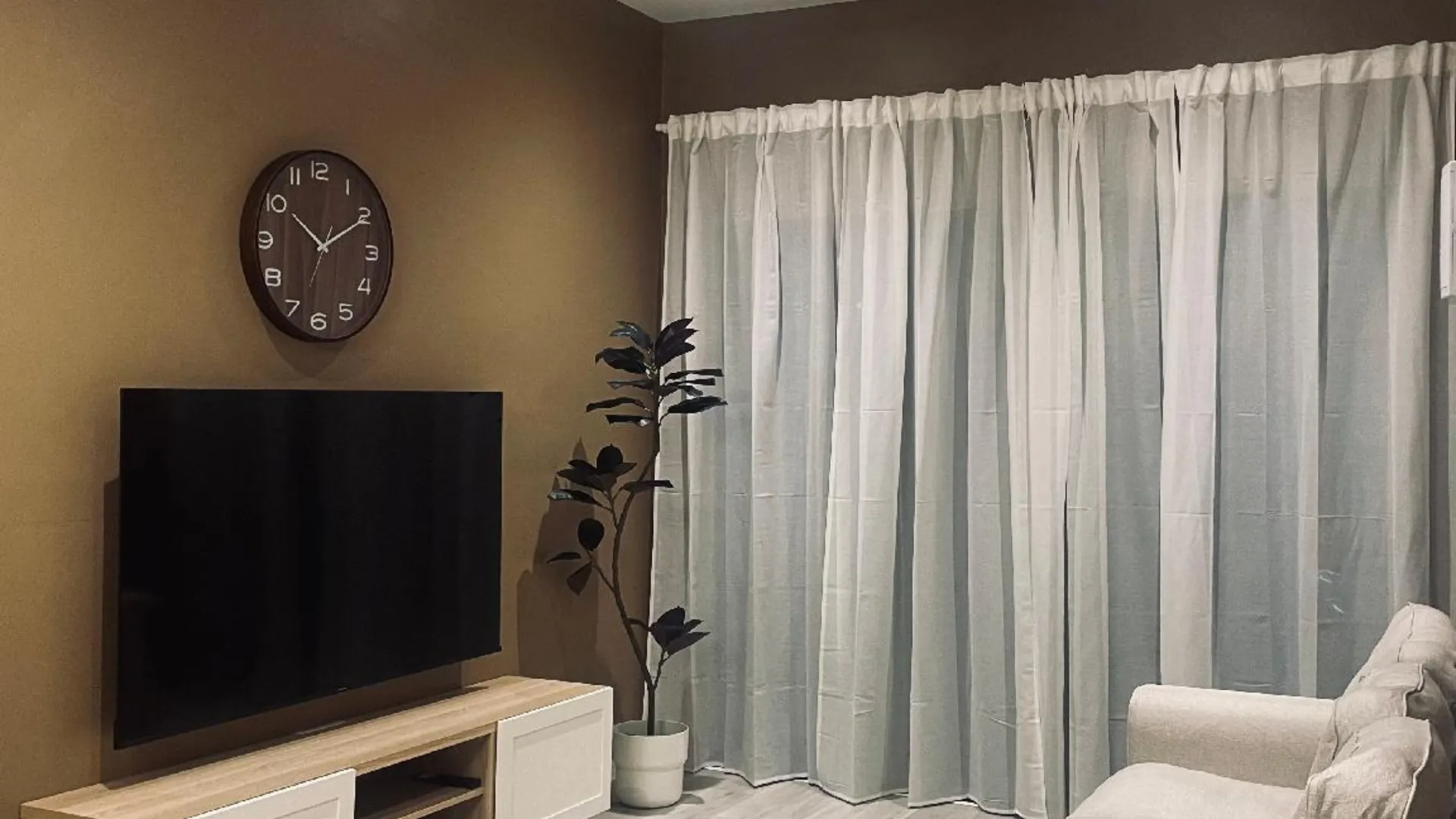 쿠안탄 레이크 치니의  (112m², 침실 3개, 프라이빗 욕실 2개) 3성급 게스트하우스 스위트룸