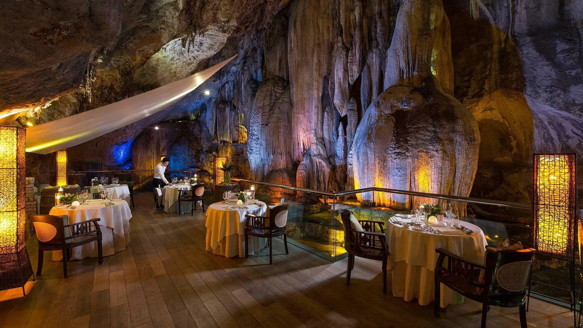 이포 JOMSTAY Sunway Onsen Suites Ipoh - Lost World of Tambun Ipoh Waterpark 5성급 게스트하우스 외관