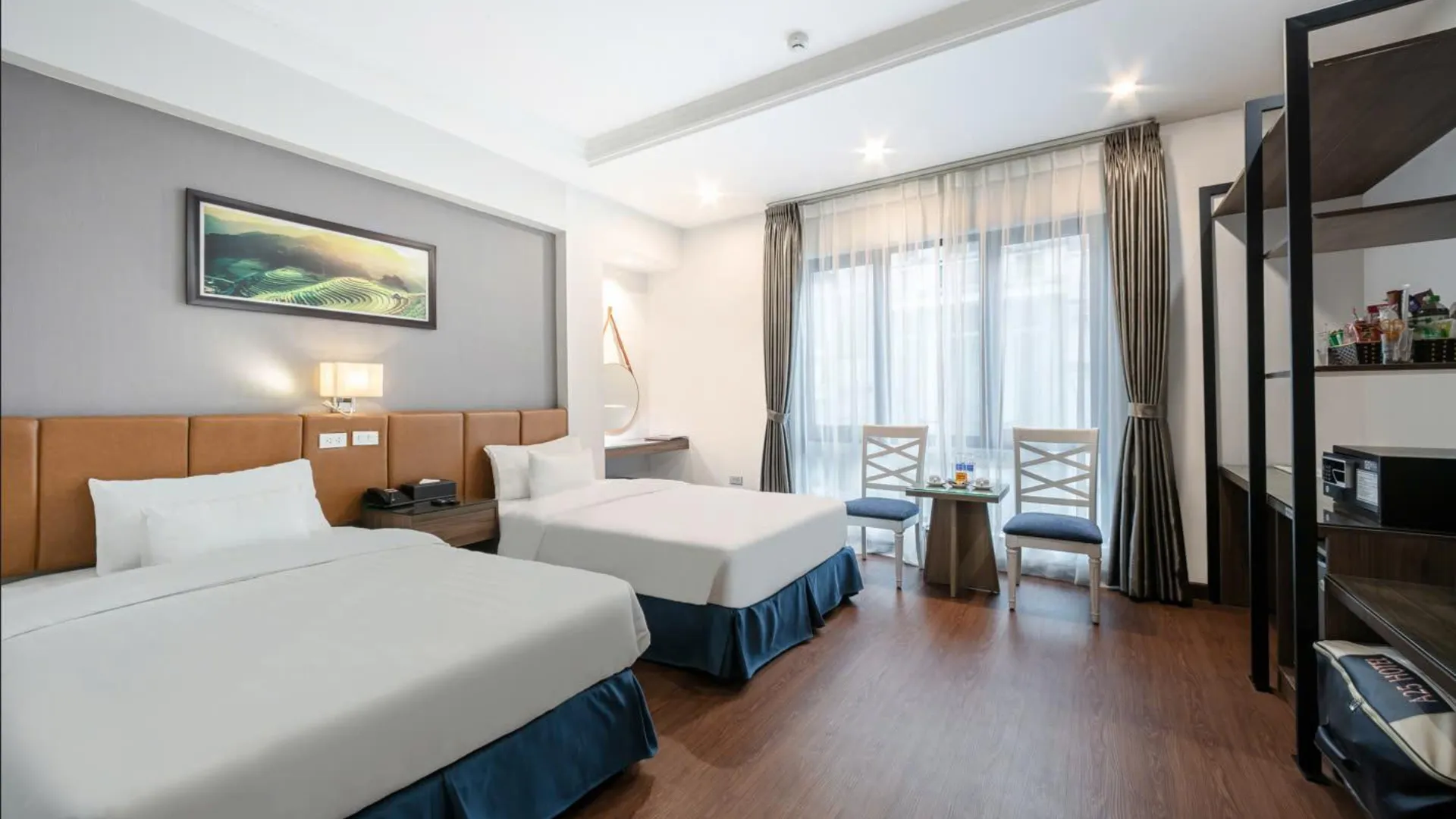 하노이 A25 호텔 - 193 쭝킹 3성급 호텔 스위트룸