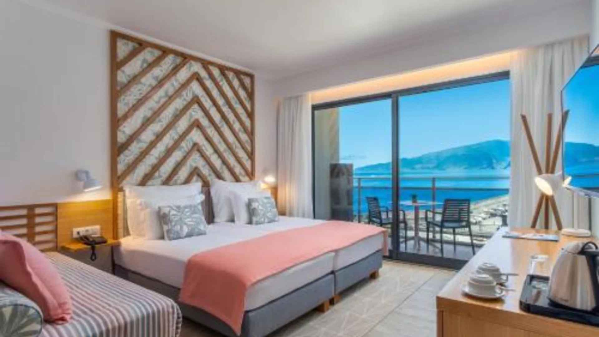 마데이라 섬 아쿠아 나투라 베이 4성급 호텔 스위트룸