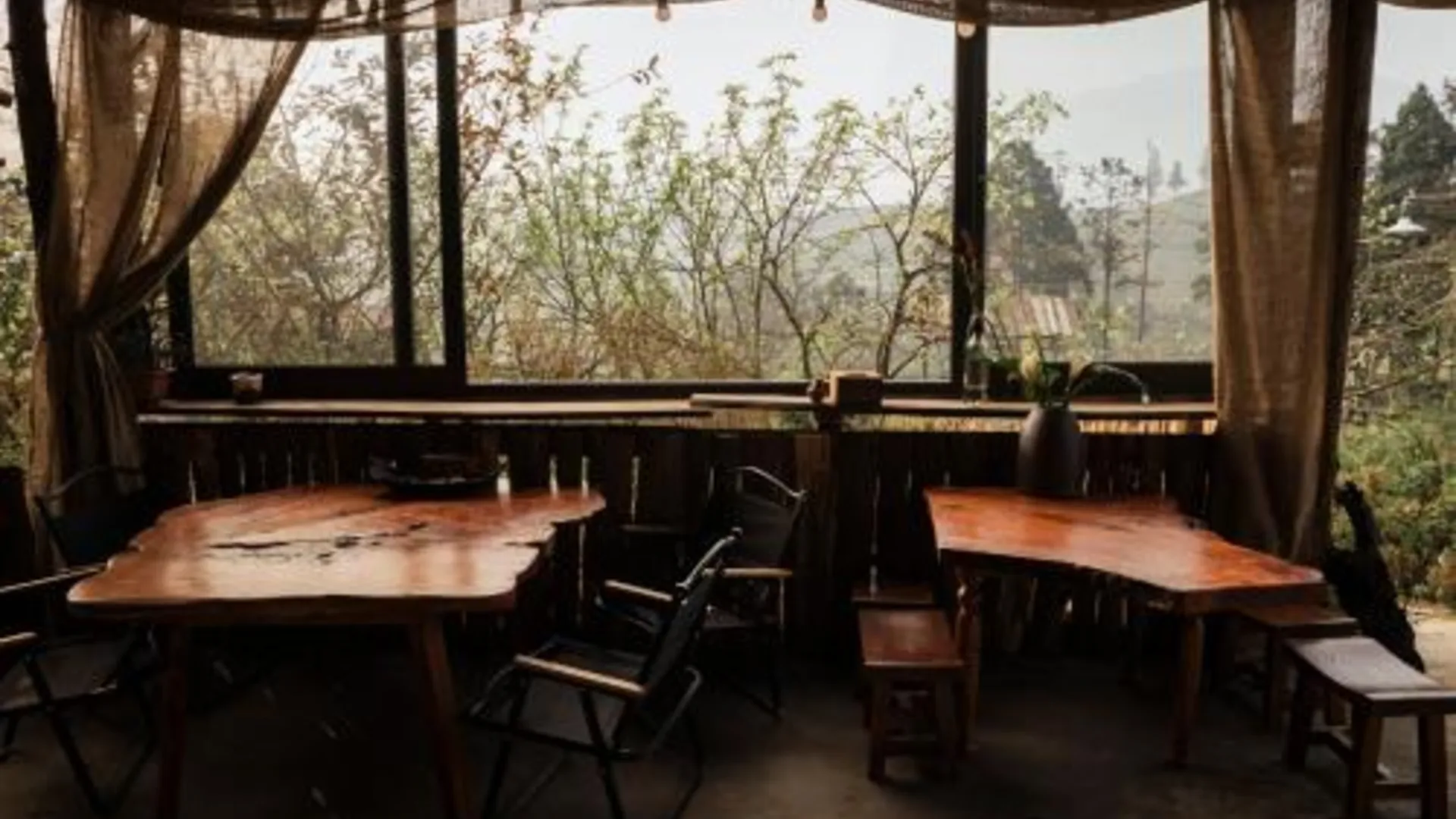 사파 준수 하우스 4성급 게스트하우스 외관