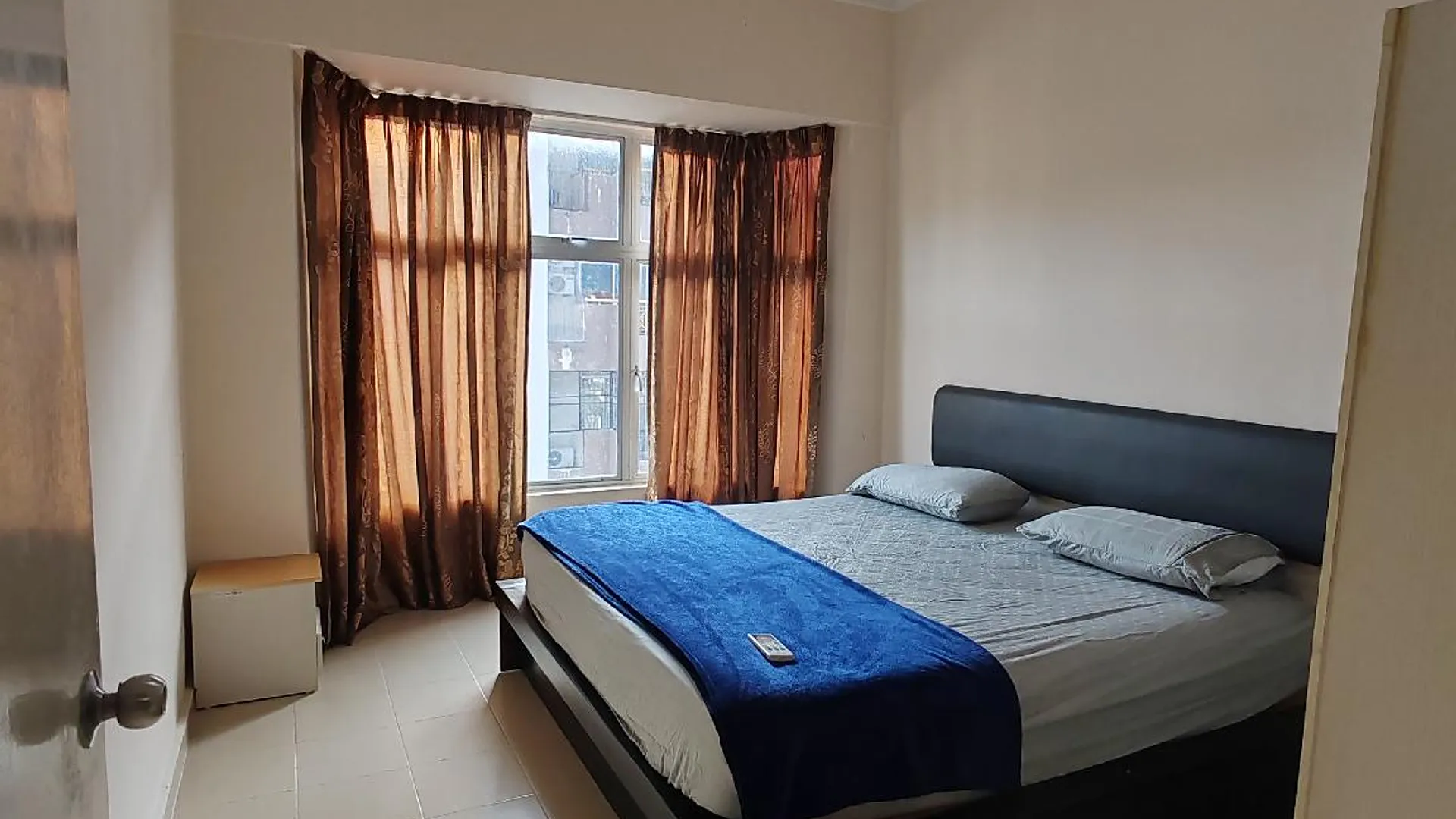 포트 딕슨 시 루사의 아파트먼트 (1333m², 침실 3개, 프라이빗 욕실 2개) 3성급 싱글룸 외관