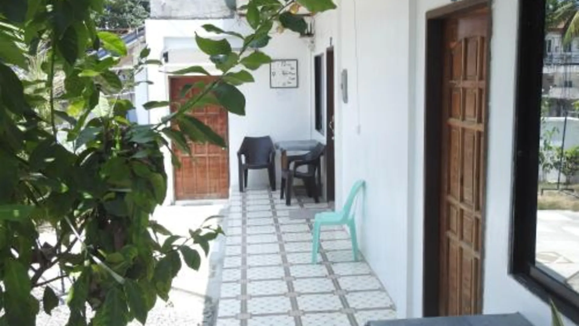 세부 퍼시피코 씨사이드 로지 호텔 외관