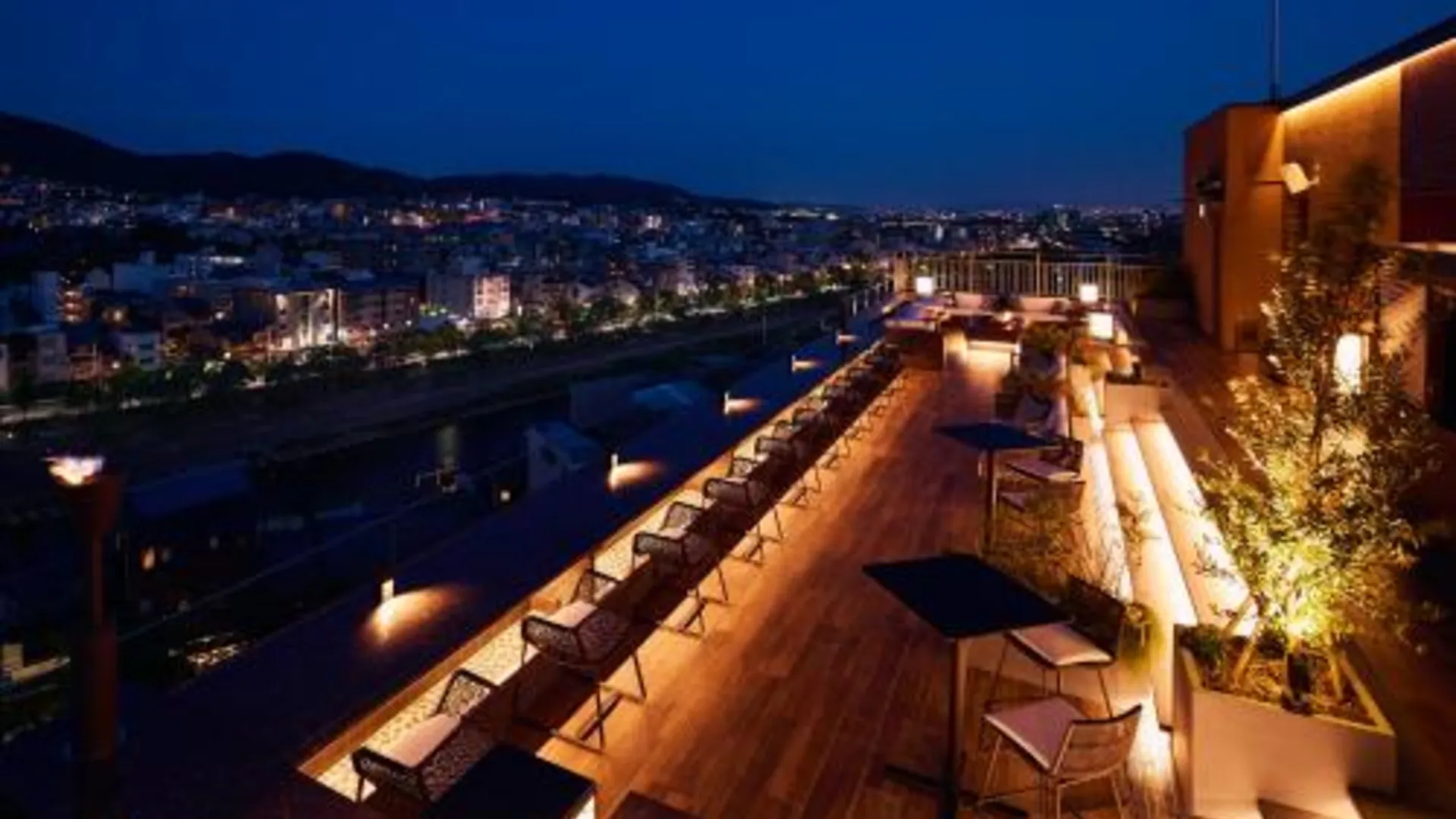 교토 소라 니와 테라스 교토 벳테이 (Sora Niwa Terrace Kyoto Bettei) 5성급 호텔 외관