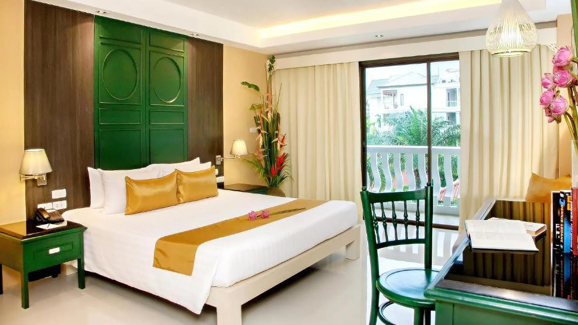 푸켓 디 올드 푸켓 카론 비치 리조트 4성급 호텔 스위트룸