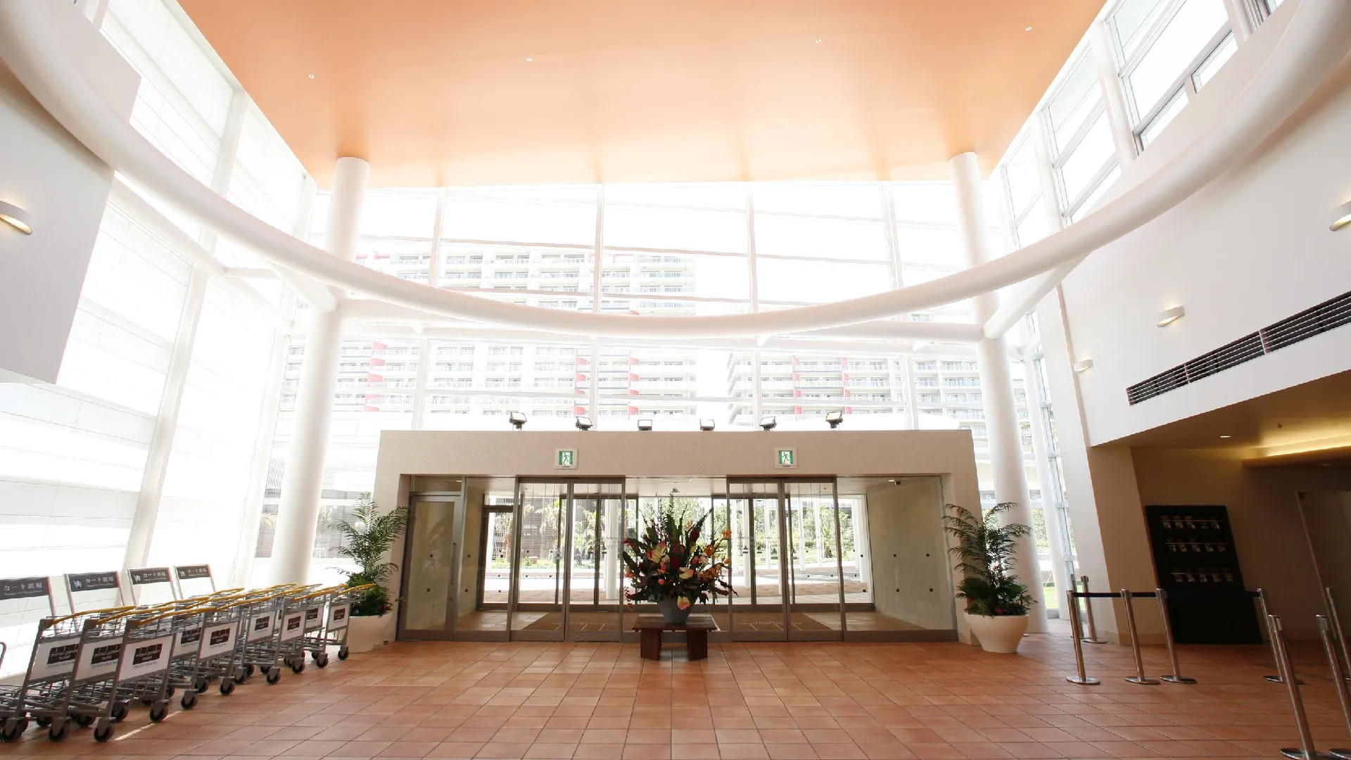 도쿄 / 동경 미쯔이 가든 호텔 프라나 도쿄 베이 4성급 호텔 수영장