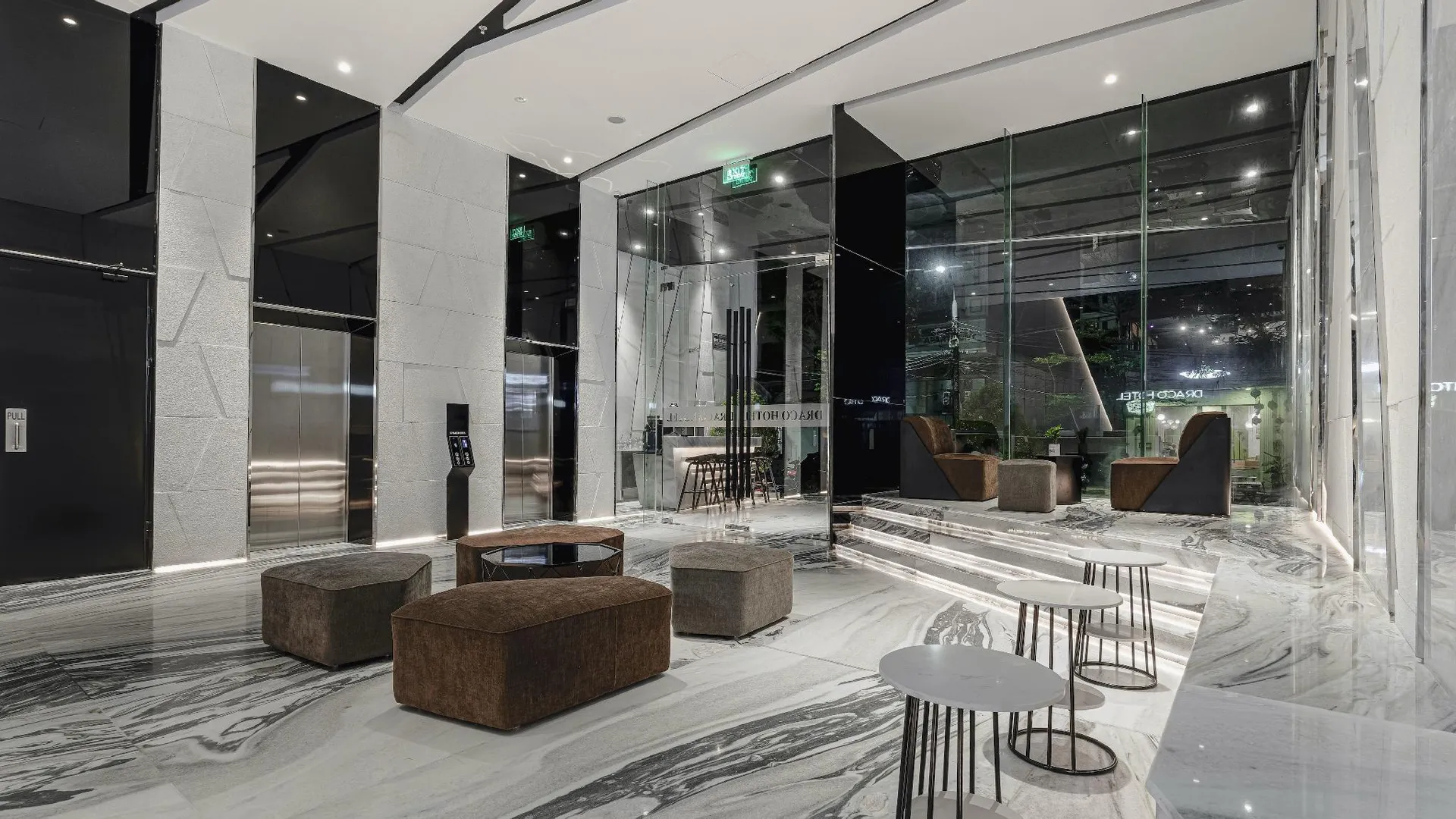 다낭 드라코 호텔 앤 스위트 4성급 호텔 레스토랑