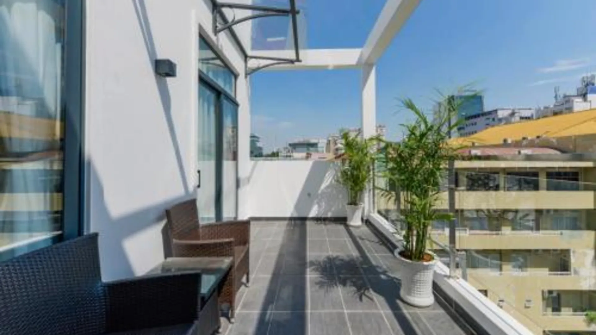 호치민 오로라 서비스드 아파트먼트 5성급 게스트하우스 외관