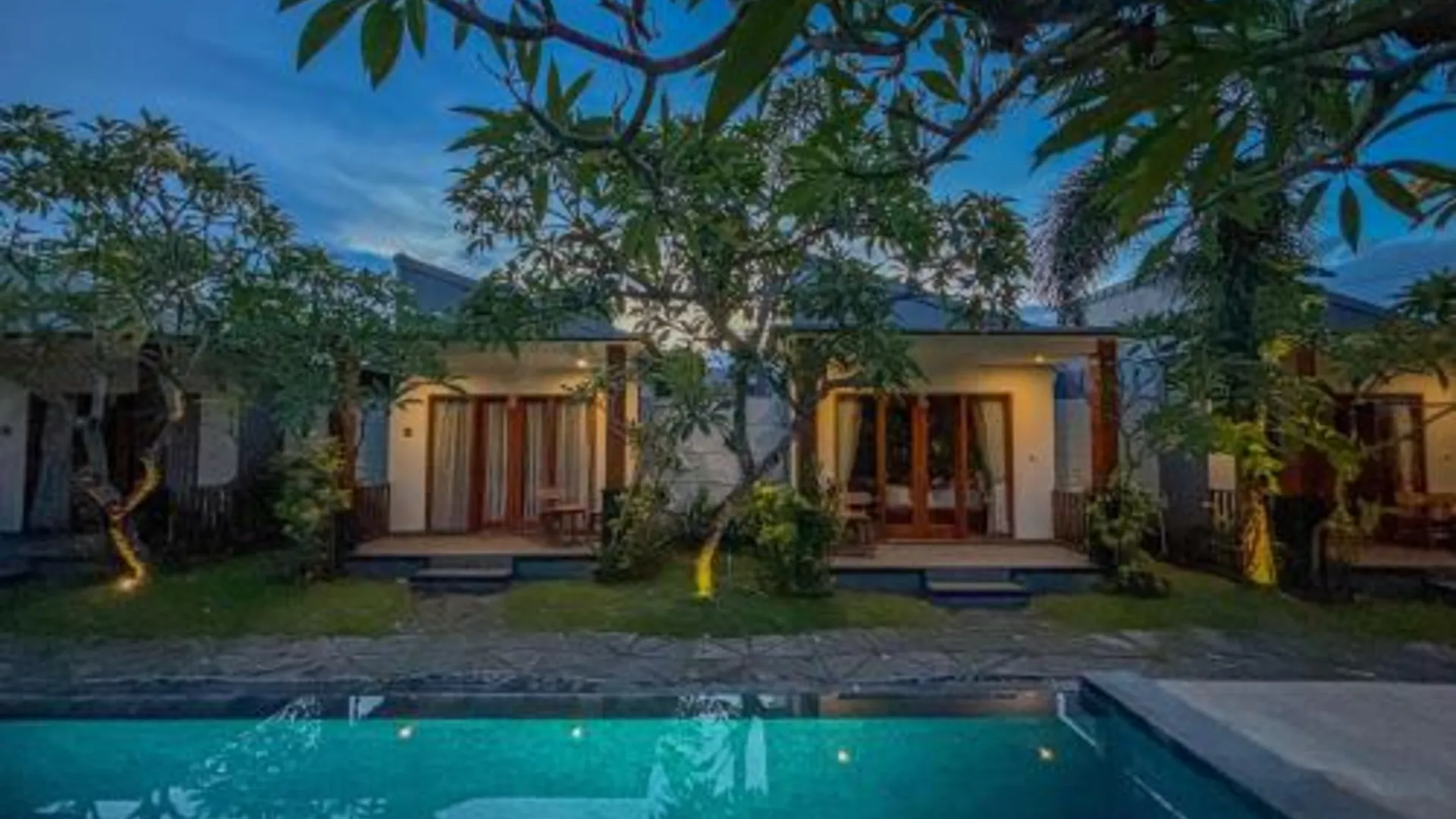 발리 싱가부 방갈로 5성급 게스트하우스 전망