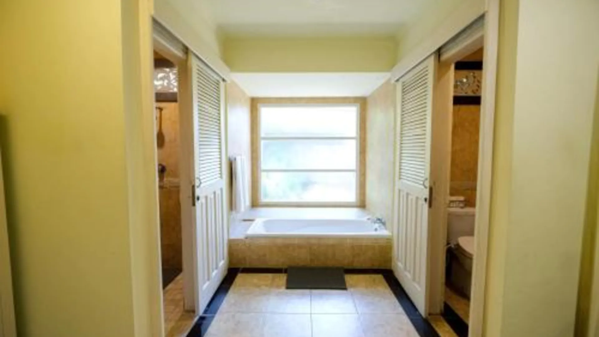 발리 페니다 뷰 비치 호텔 3성급 호텔 객실