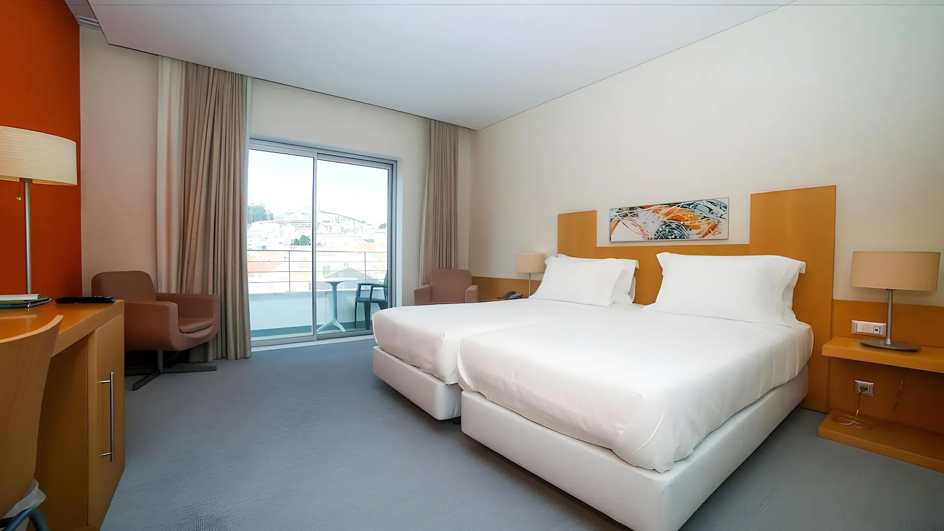 나자레 Hotel Praia 4성급 호텔 스위트룸