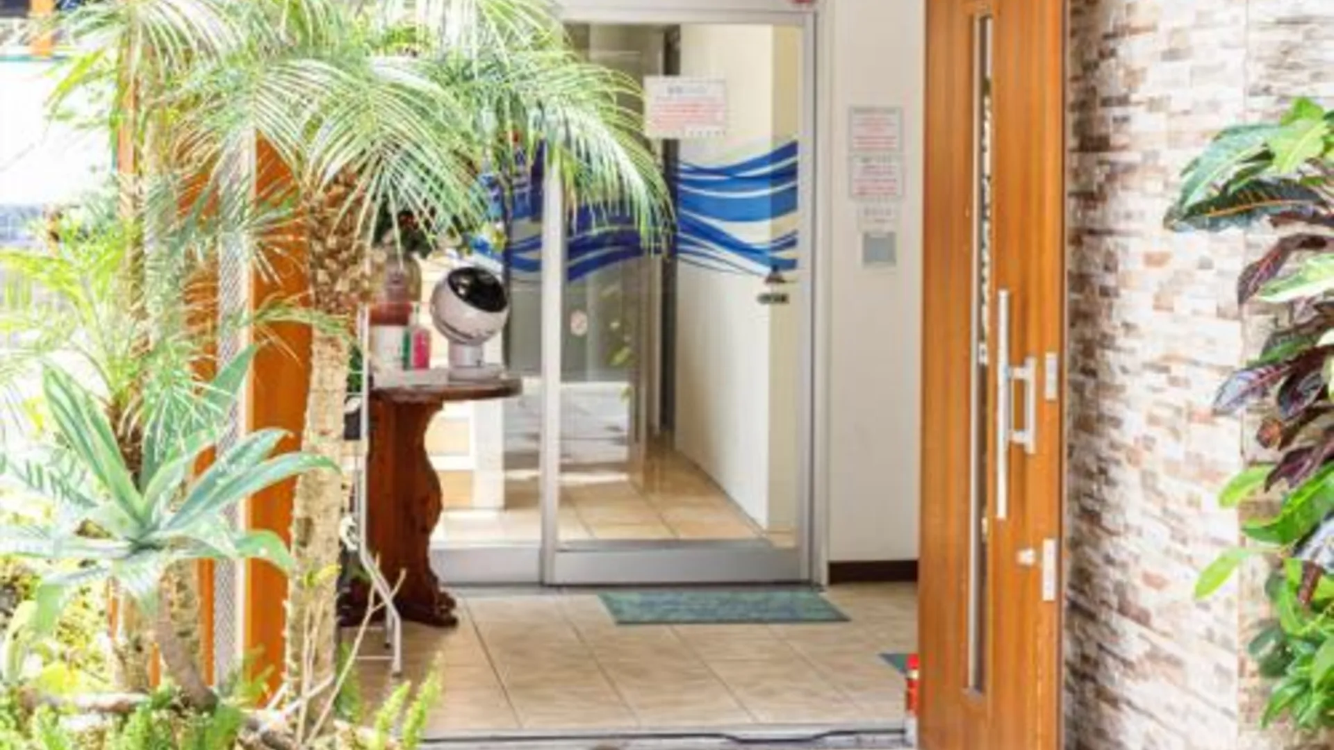 오키나와 본섬 나하의 스튜디오 아파트먼트 (14m², 프라이빗 욕실 1개) 4성급 게스트하우스 레스토랑