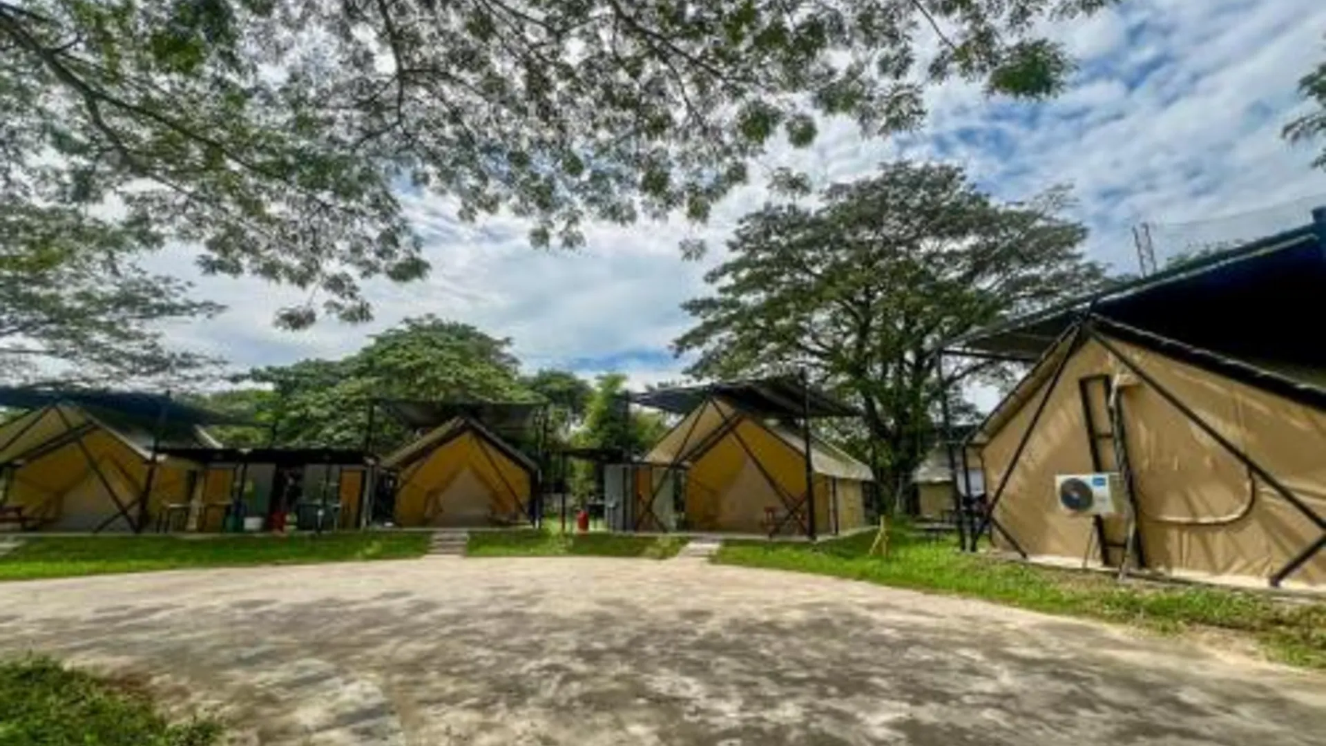 이포 Glamping at Xscape Tambun 3성급 게스트하우스 로비