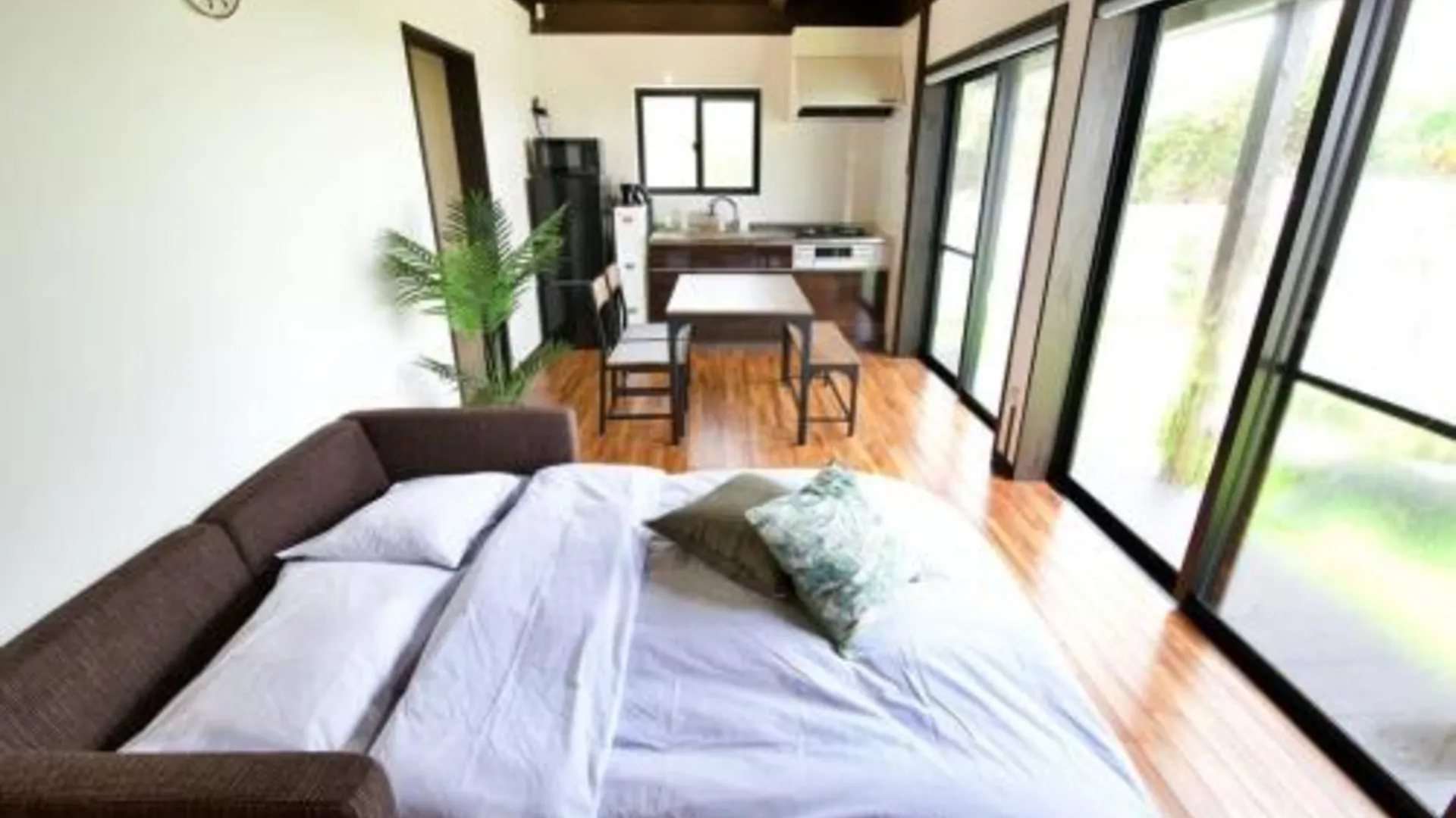 오키나와 본섬 今泊邸 4성급 싱글룸 스위트룸