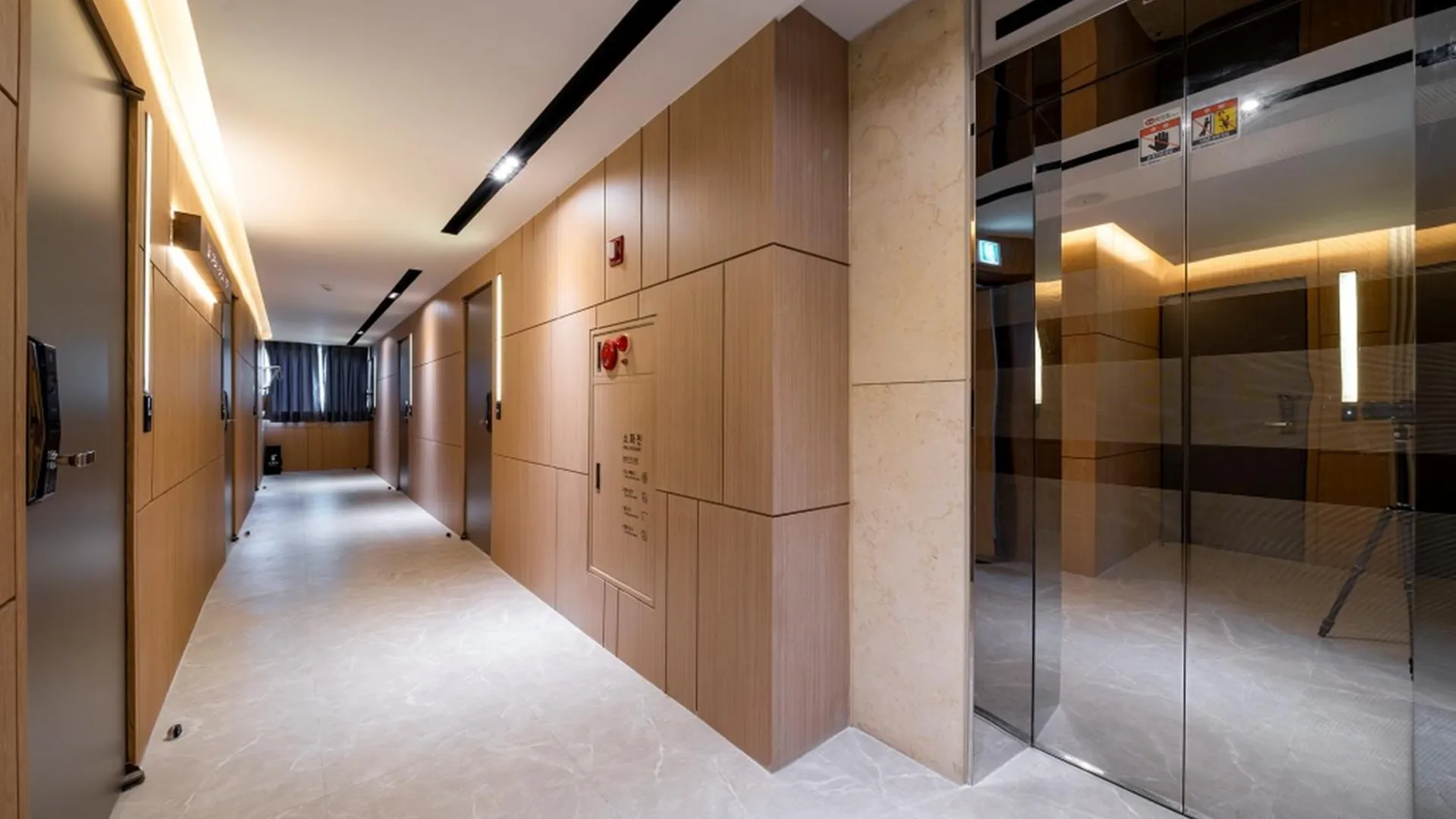 충주 어반브라운 호텔 충주시청점 3성급 호텔 외관