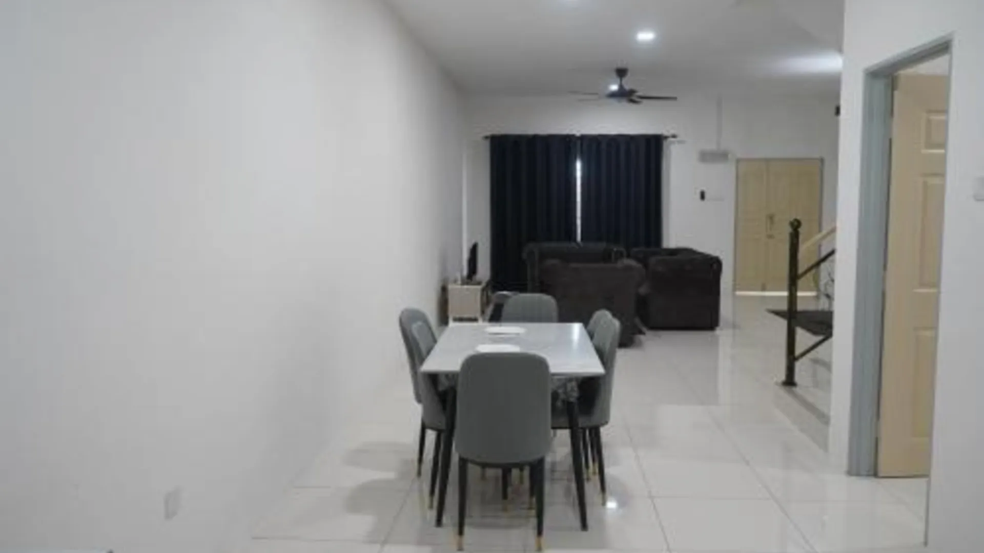 탄종 말림 (페락) 탄종 말림의  (m², 침실 4개, 프라이빗 욕실 4개) 3성급 게스트하우스 외관