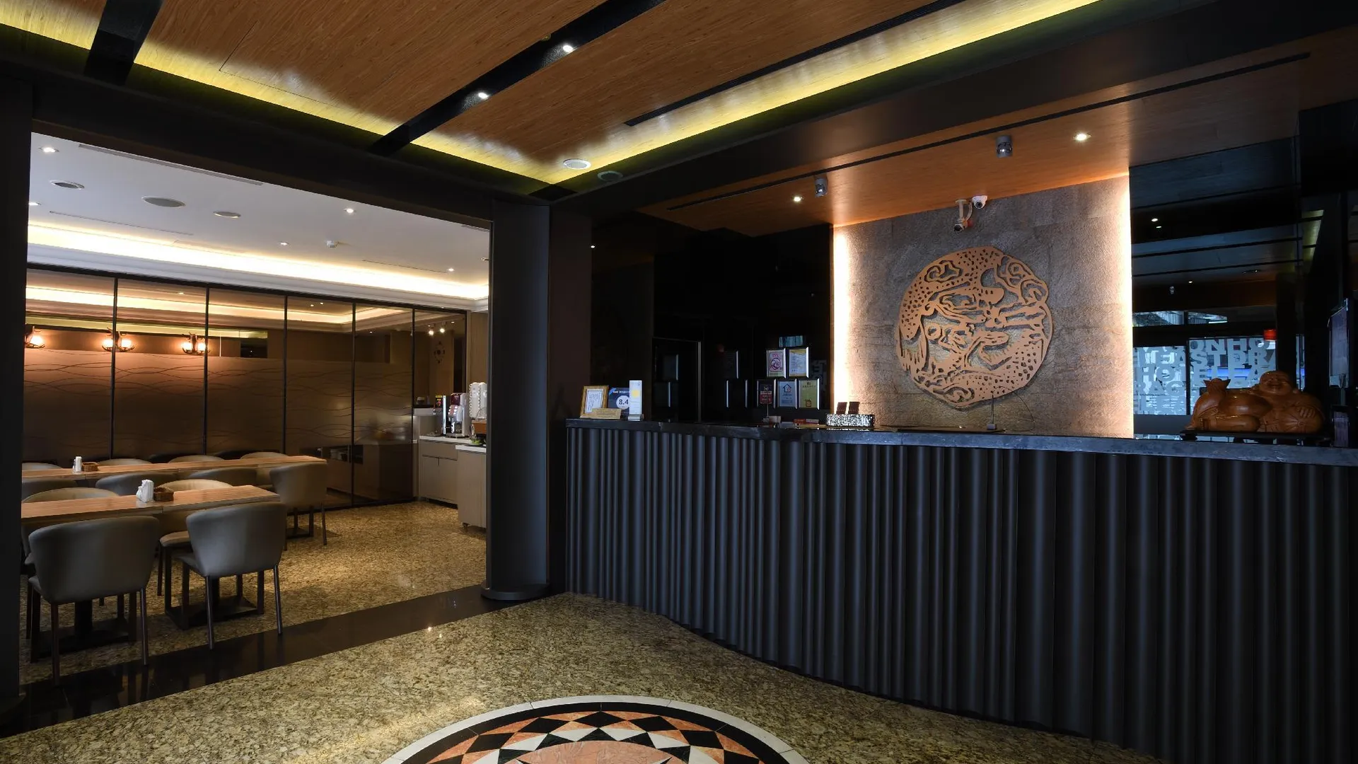 타이베이 이스트 드래곤 호텔 3성급 호텔 외관