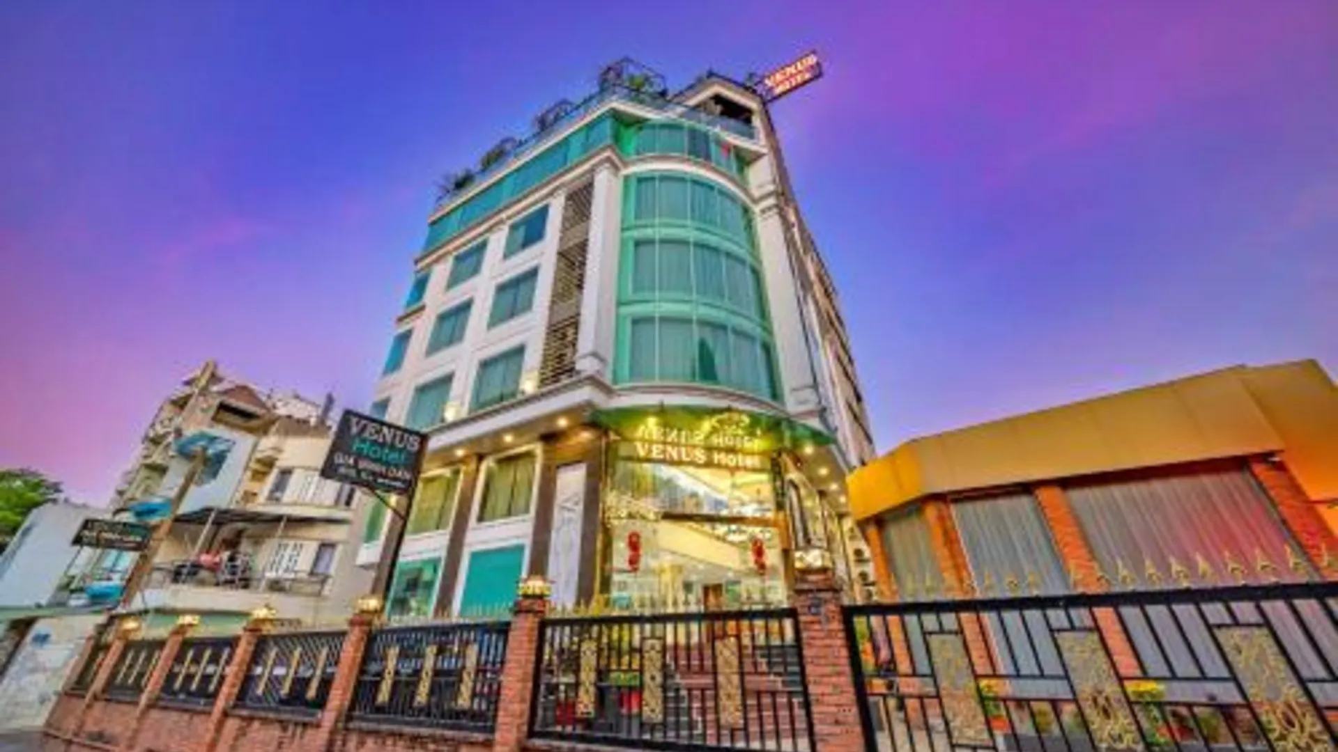 호치민 비너스 호텔 2성급 호텔 전망