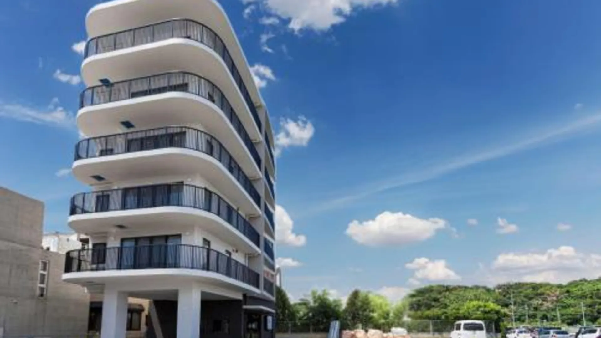 오키나와 본섬 브레이키 호텔 4성급 게스트하우스 로비