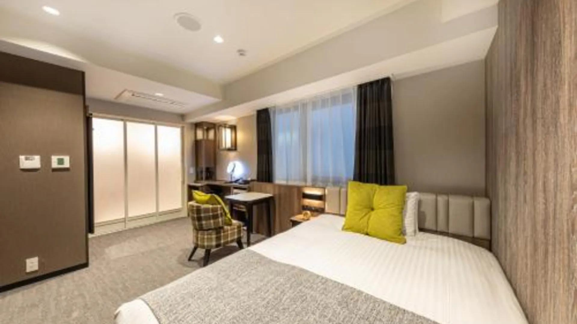 오사카 Meitetsu Inn Shinosaka-Station East Gate 3성급 호텔 스위트룸