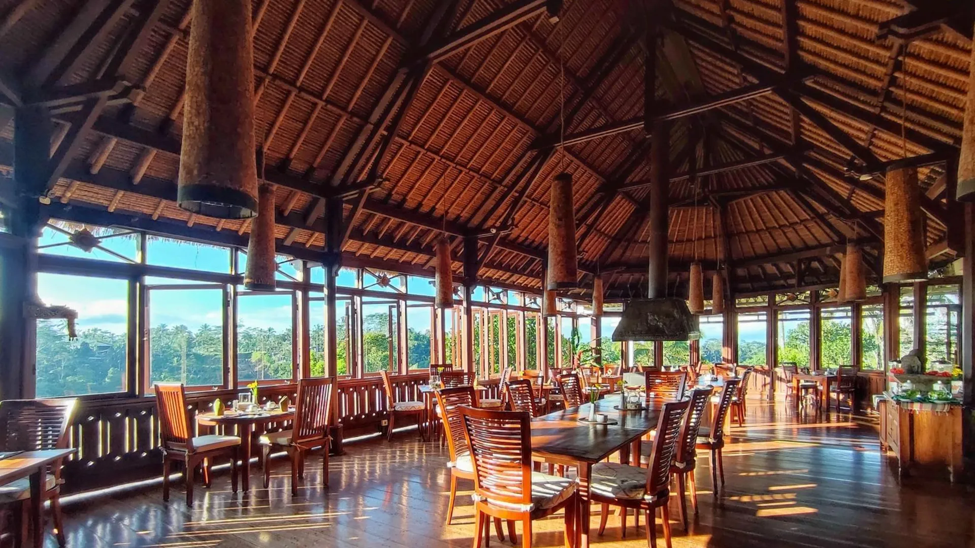 발리 바구스 자티 헬스 앤 웰빙 리트리트 4성급 호텔 외관