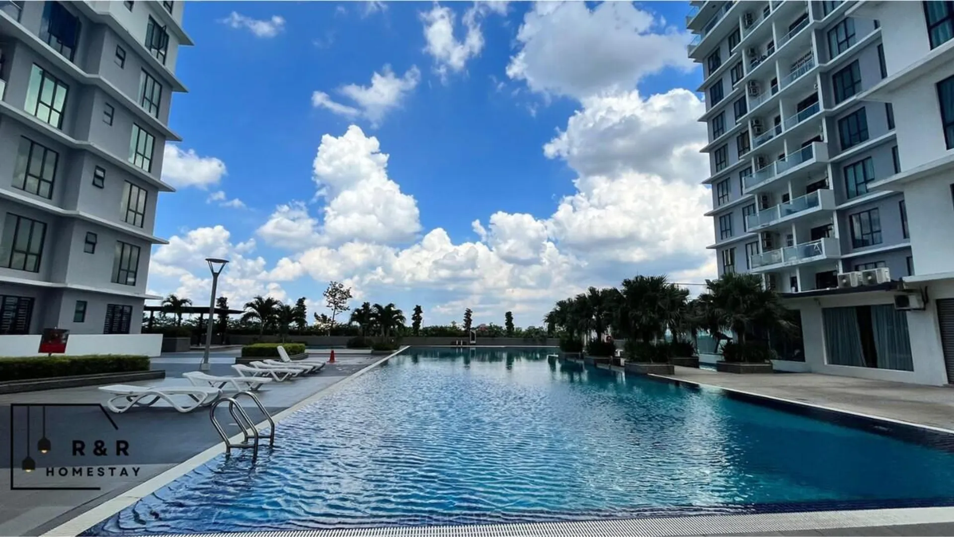 조호바루 / 조호르바루 탐포이의 아파트먼트 (100m², 침실 3개, 프라이빗 욕실 2개) 4성급 싱글룸 로비