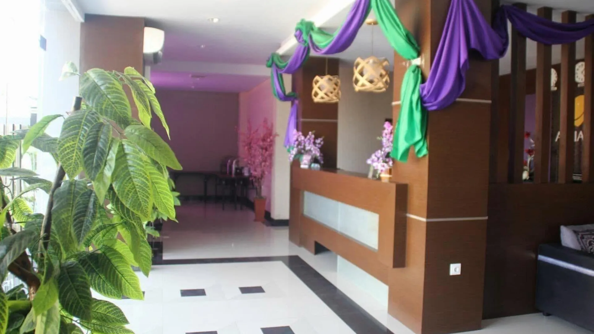 마카사르 아트리아 인 마카사르 1성급 호텔 외관