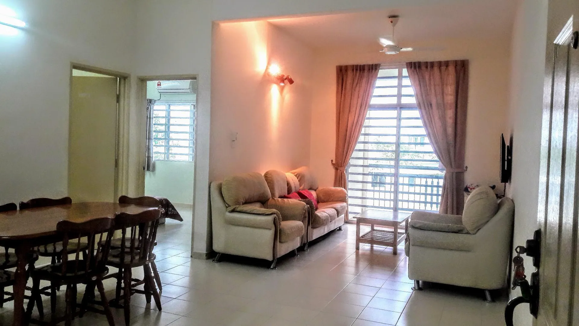 이포 탐분의 아파트먼트 (85m², 침실 3개, 프라이빗 욕실 2개) 3성급 싱글룸 객실