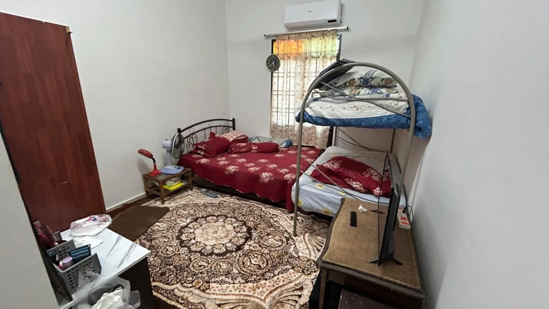 말라카 자신의 프라이빗 하우스 (m², 침실 3개, 프라이빗 욕실 2개) 3성급 게스트하우스 전망