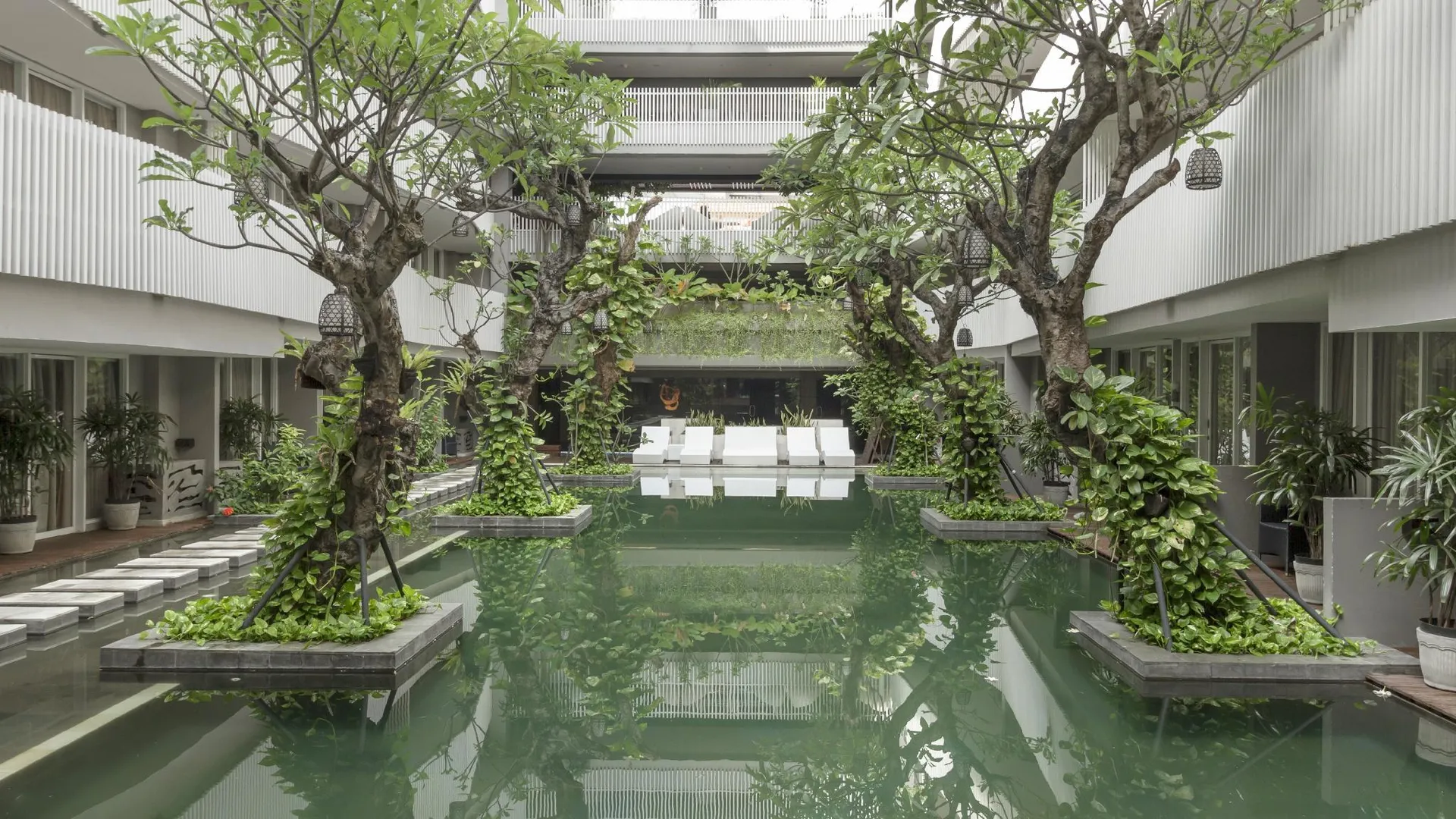 발리 라마다 바이 윈덤 발리 선셋 로드 쿠타 4성급 호텔 스위트룸