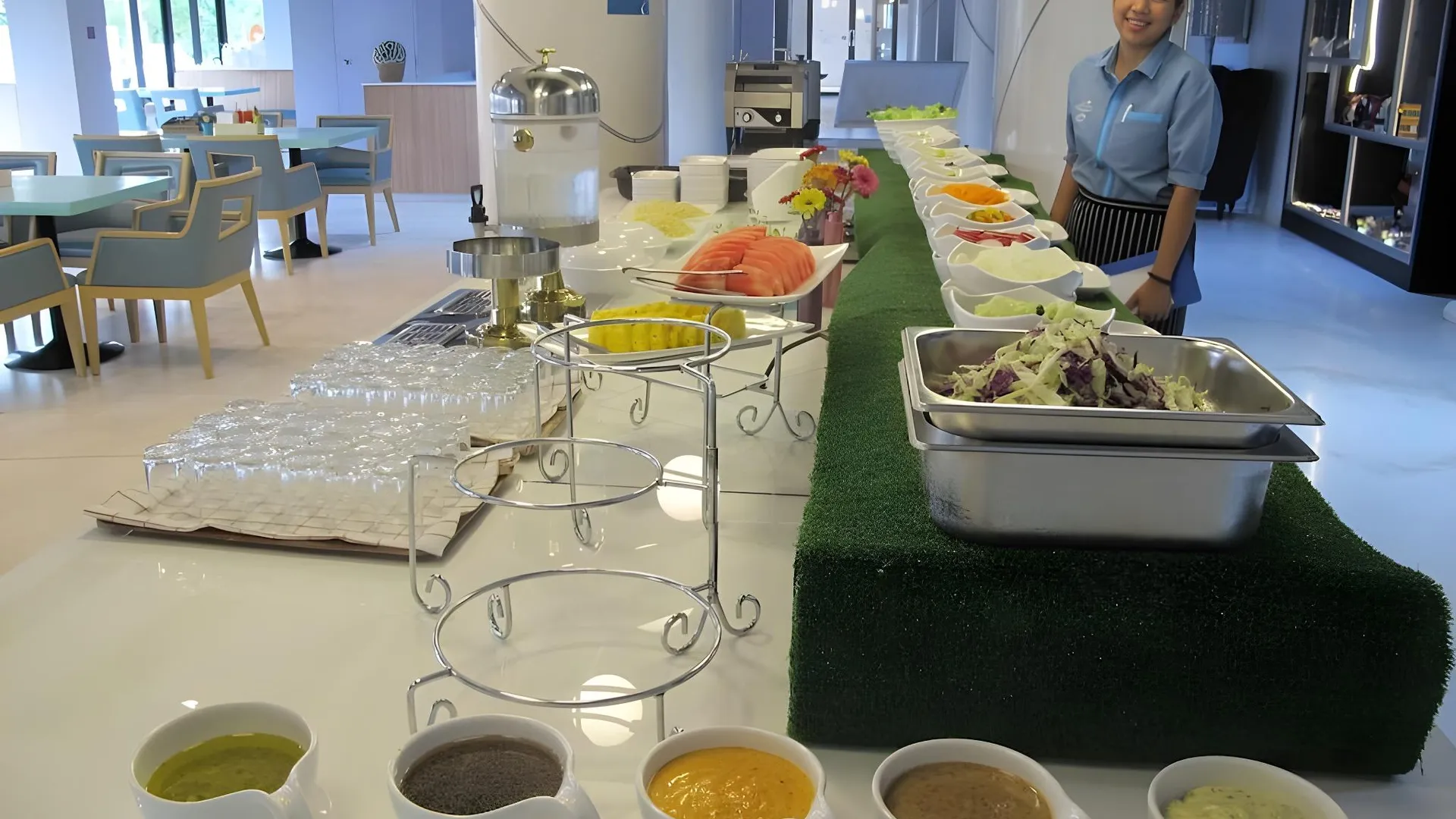 방콕 수완나품 오리엔탈 리조트 2성급 호텔 외관