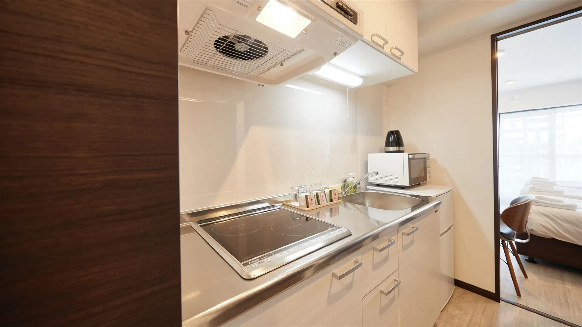 오키나와 본섬 아르세 류큐 하버 스테이 3성급 호텔 외관