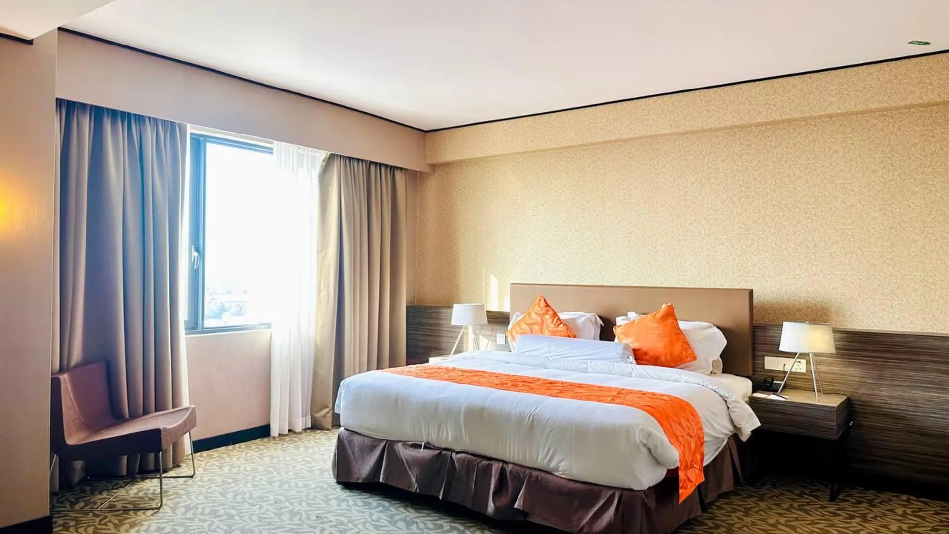 알로스타 / 알로르세타르 그랜드 알로라 호텔 4성급 호텔 전망