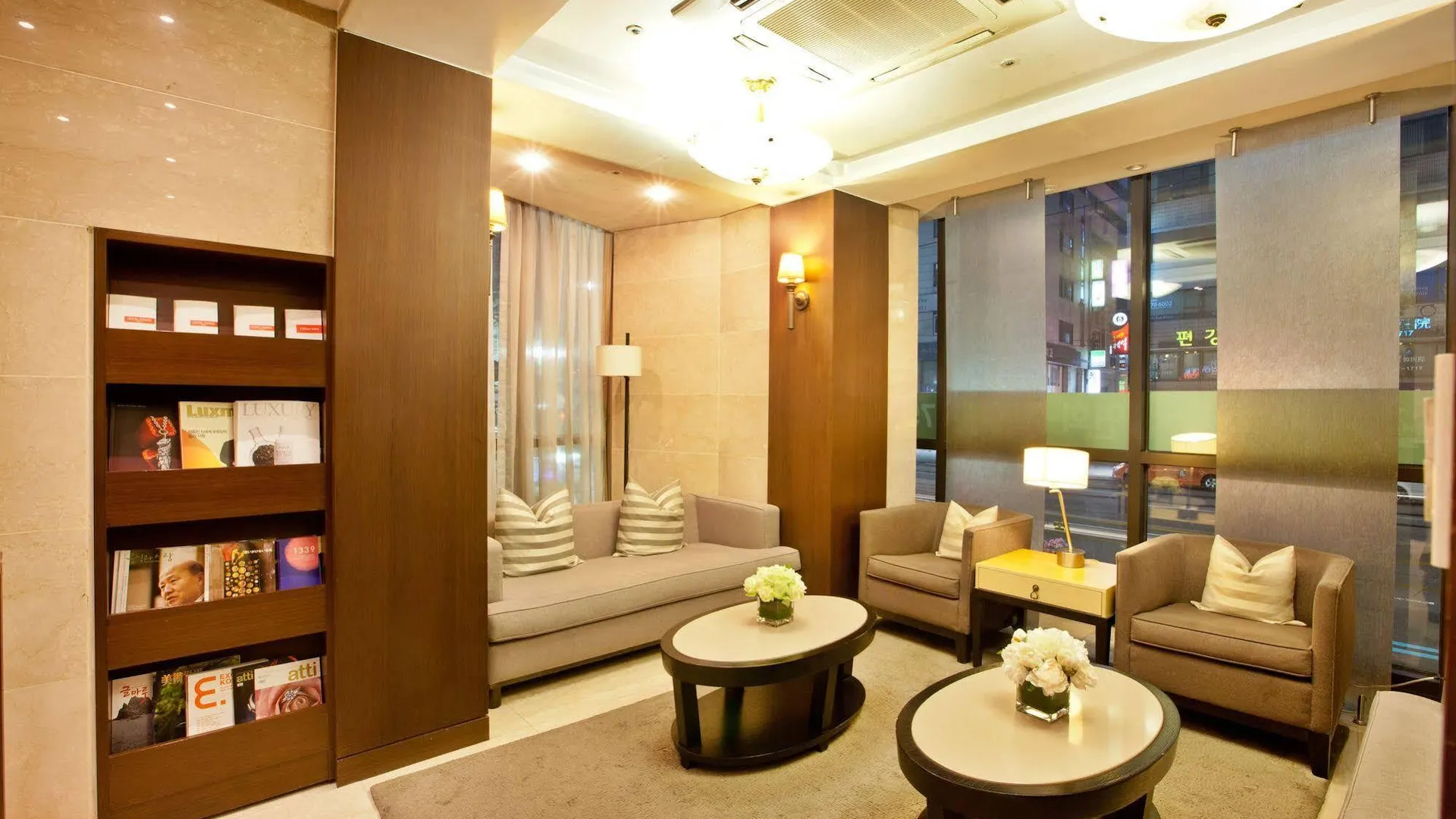 서울 프린스 호텔 명동 4성급 호텔 외관