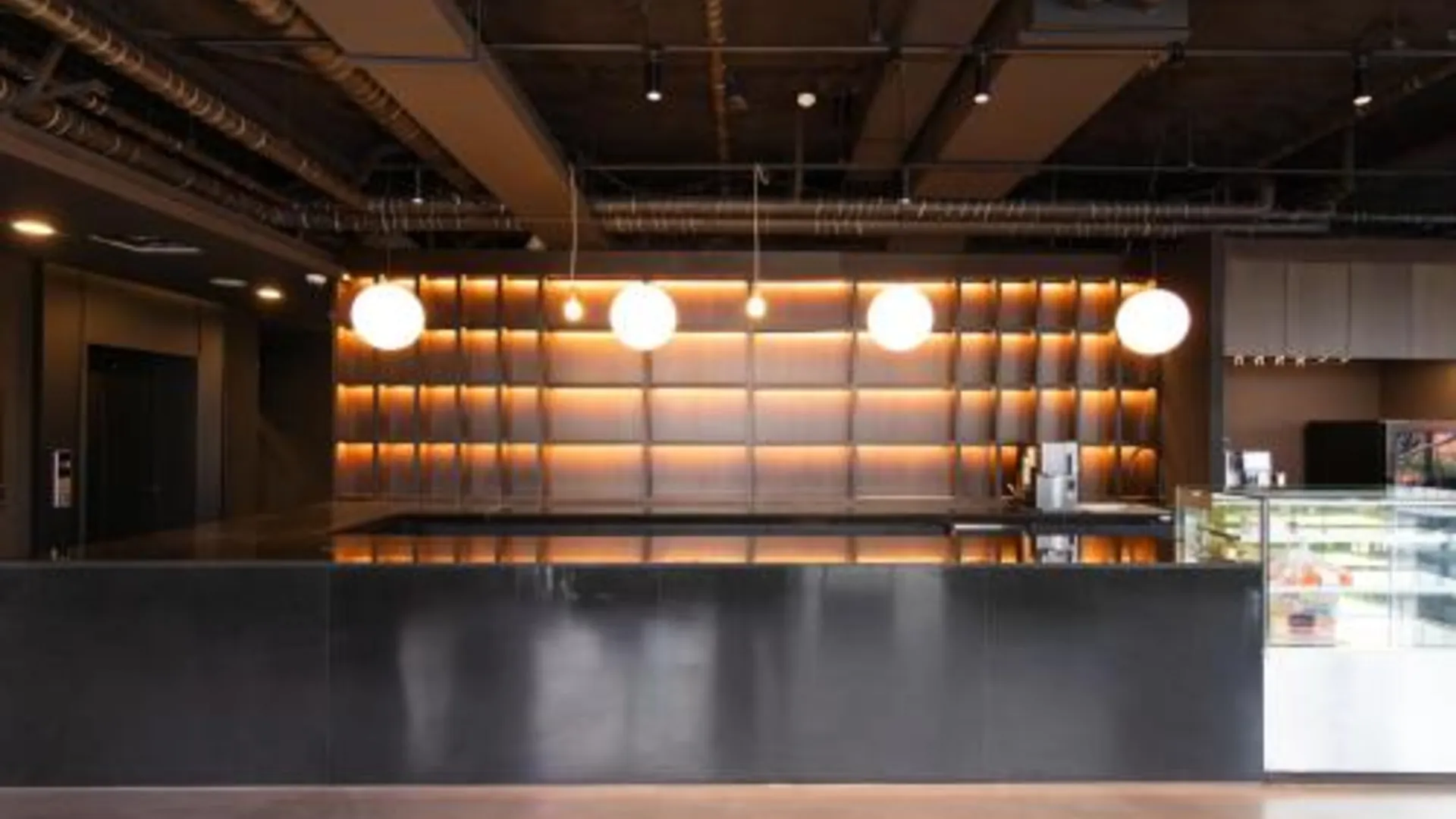 서울 홈즈 레드 명동 4성급 호텔 수영장