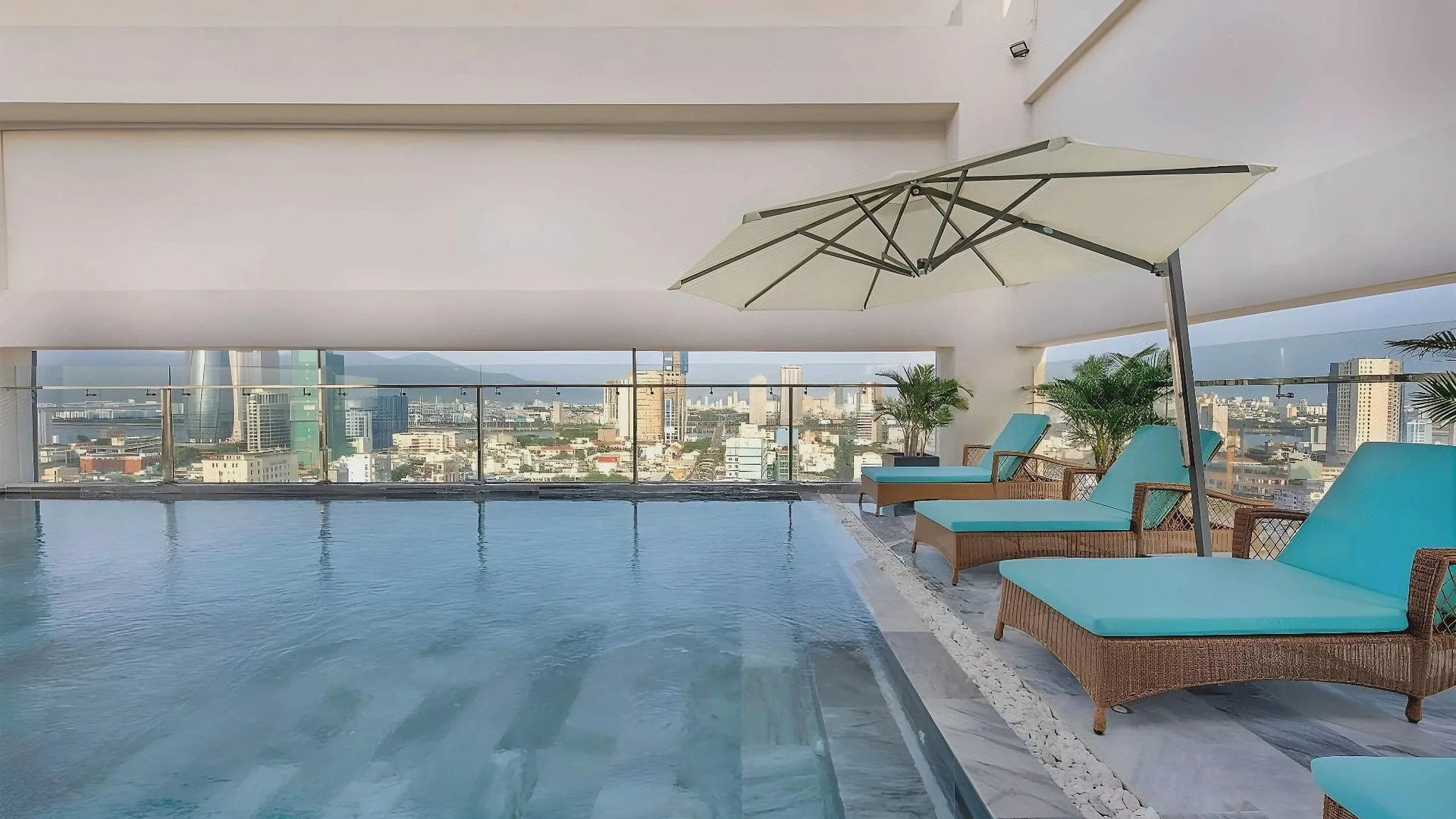 다낭 G8 럭셔리 호텔 앤 스파 다낭 4성급 호텔 로비