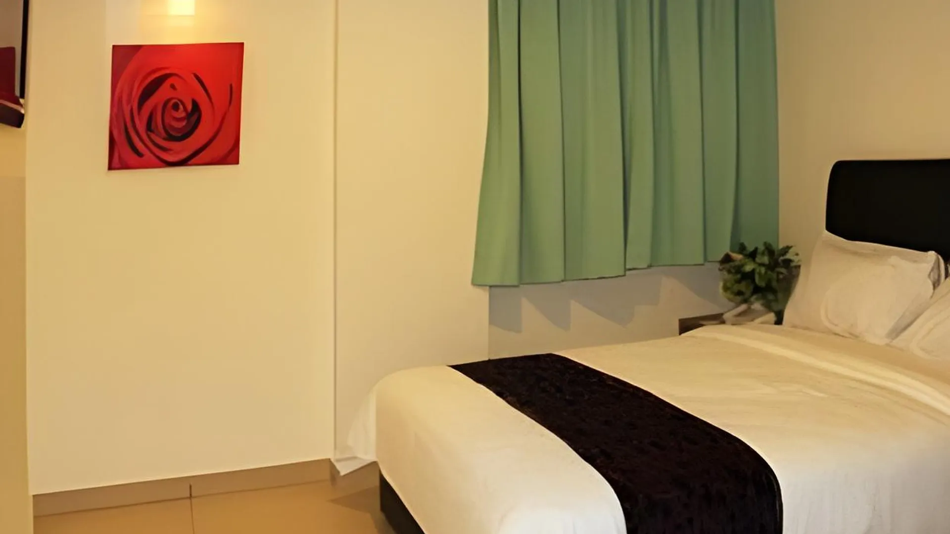 코타키나발루 원 호텔 린타스 자야 2성급 호텔 스위트룸