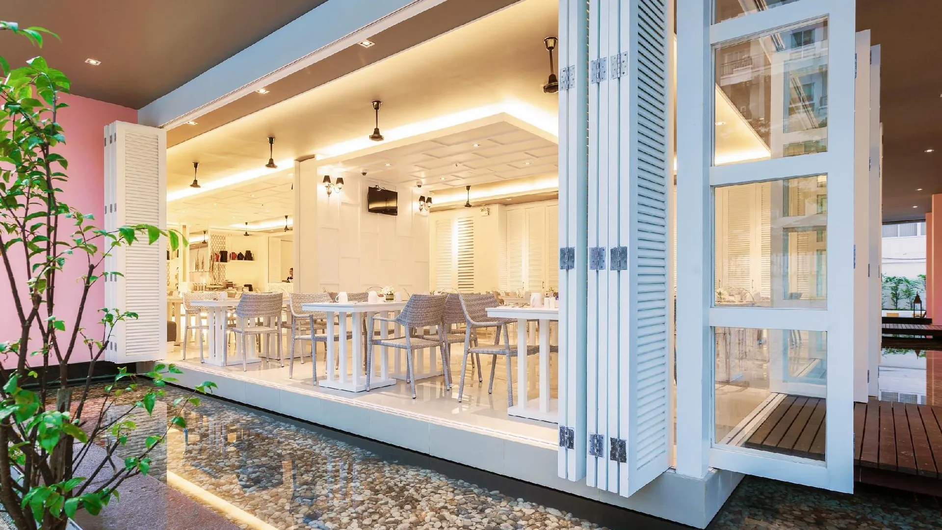 푸켓 베스트 웨스턴 파통 비치 4성급 호텔 레스토랑