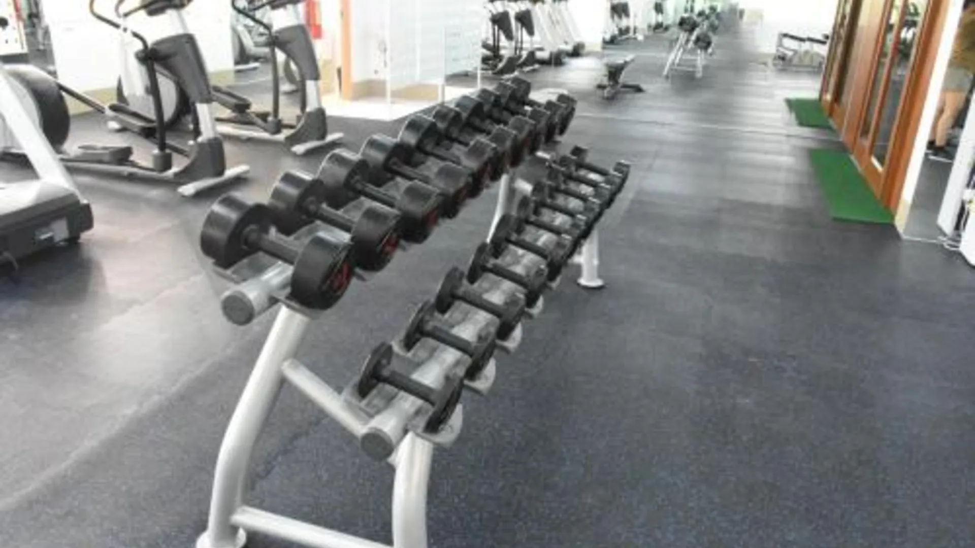 세부 알리시아 레지던스 2성급 호텔 스위트룸