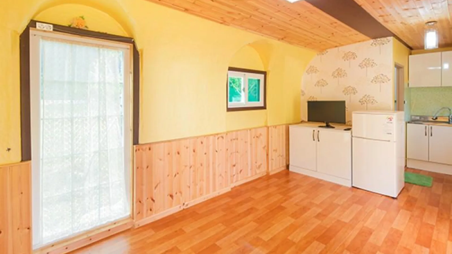 단양 단양 휴돔하우스펜션 2성급 게스트하우스 수영장