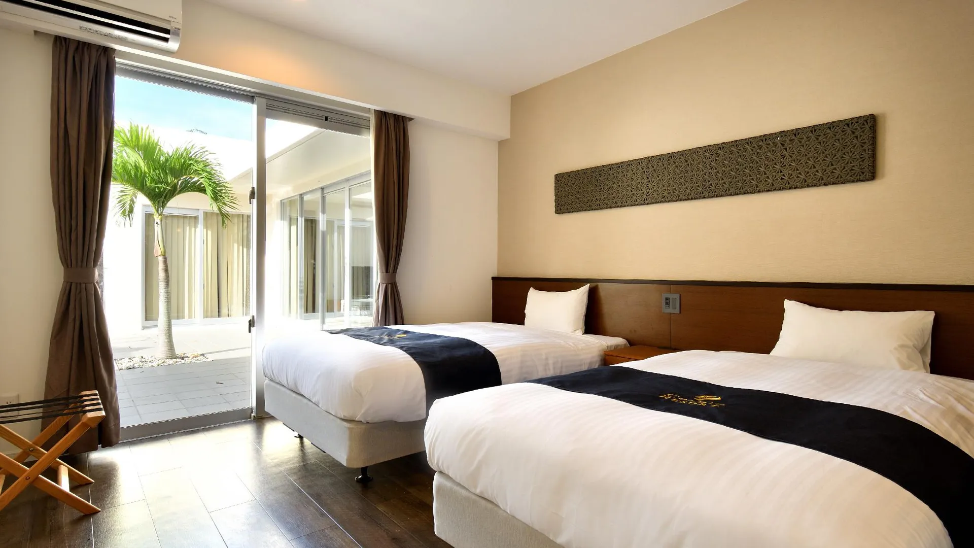 오키나와 본섬 풀 빌라 이마도마리 바이 콜디오 프리미엄 오키나와 본섬 3성급 호텔 스위트룸