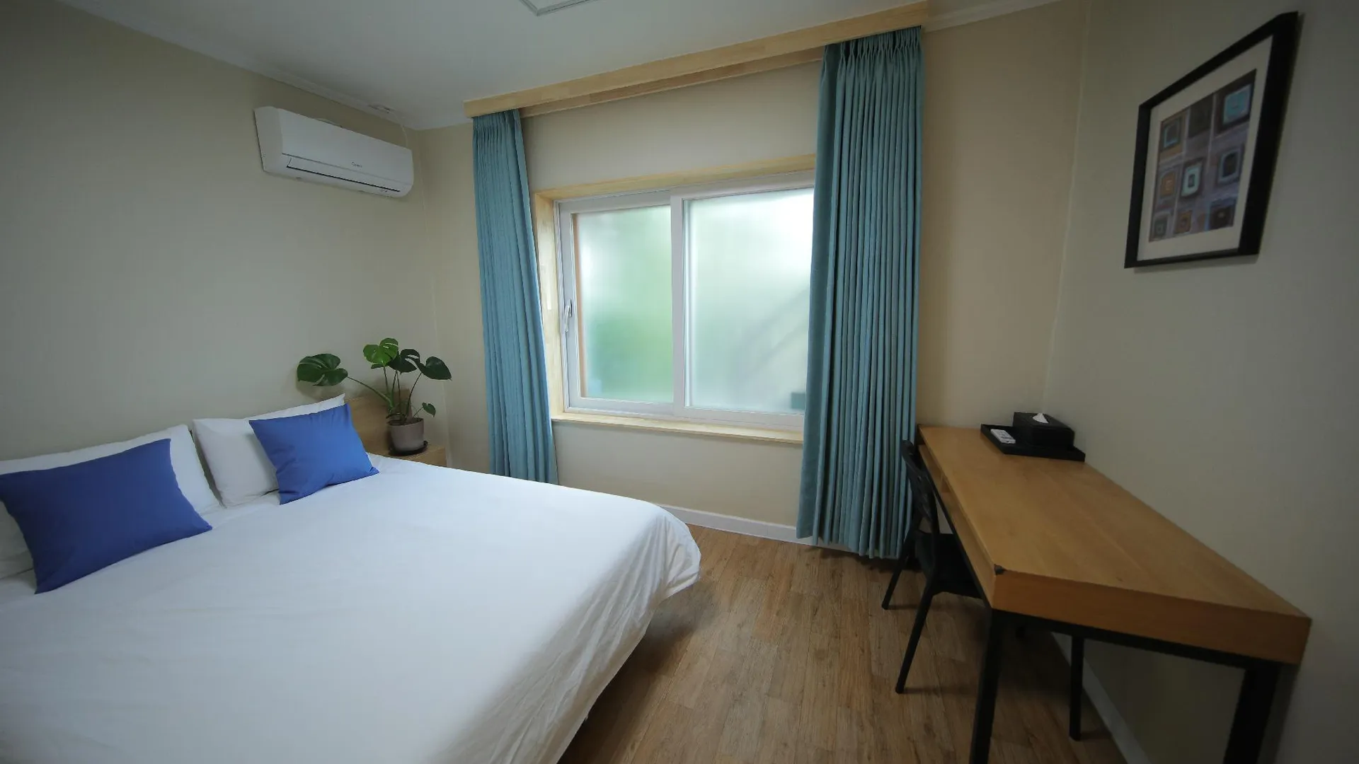 서울 슬로우 바이브 명동 2성급 호텔 스위트룸