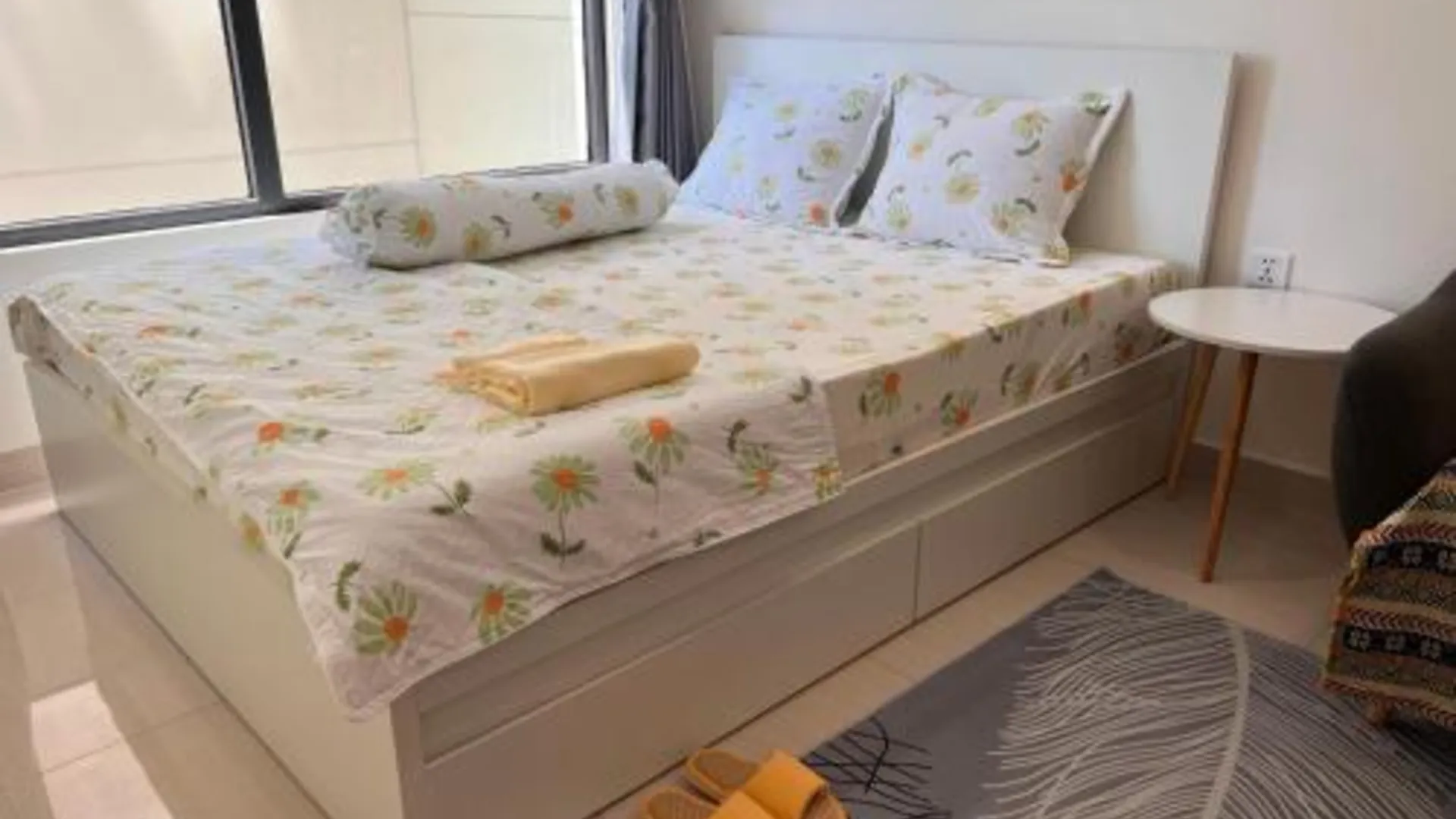 호치민 9군의 프라이빗 하우스 (35m², 침실 1개, 프라이빗 욕실 1개) 4성급 게스트하우스 스위트룸