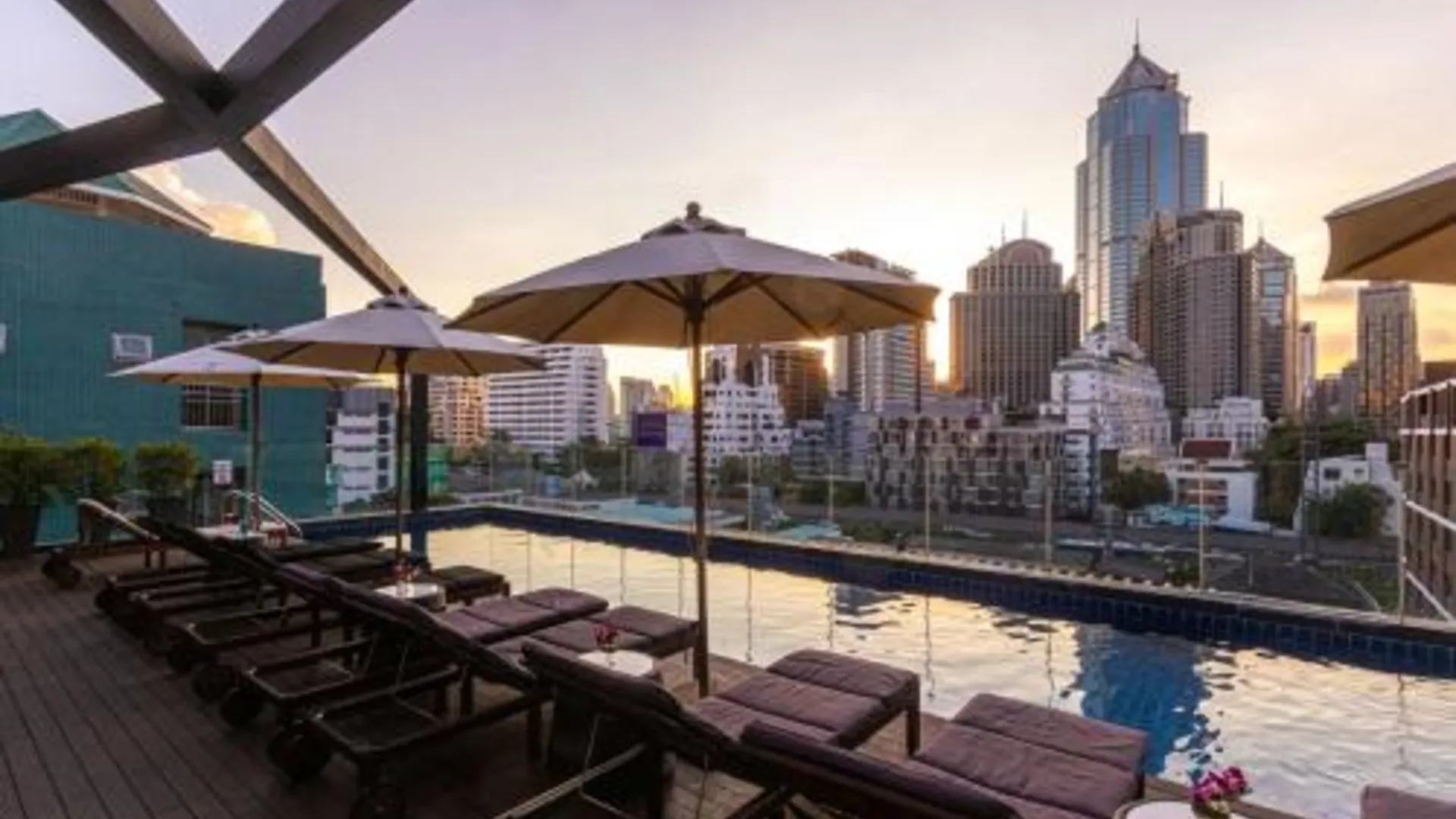 방콕 호텔 아이콘 방콕 수쿰빗 2 4성급 호텔 스위트룸