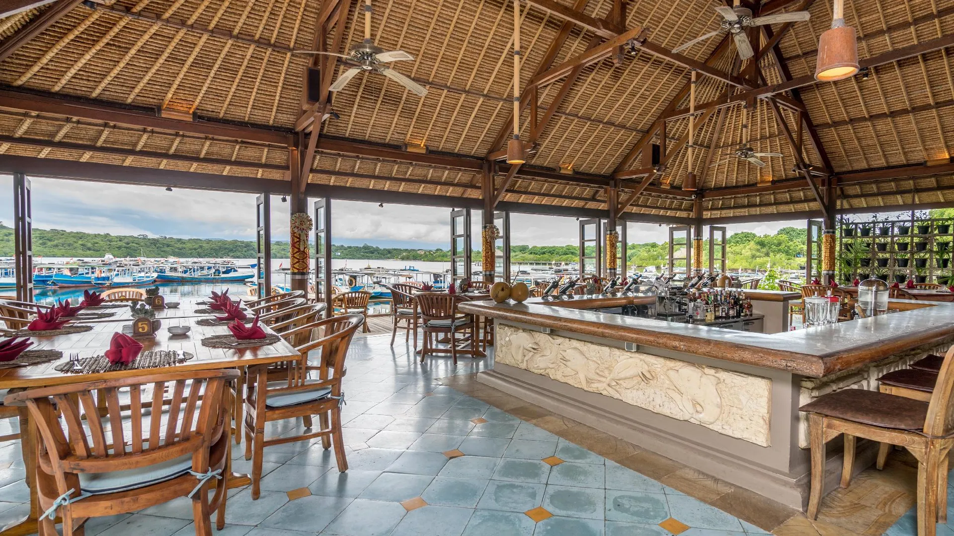 발리 밈피 리조트 멘장안 4성급 호텔 로비