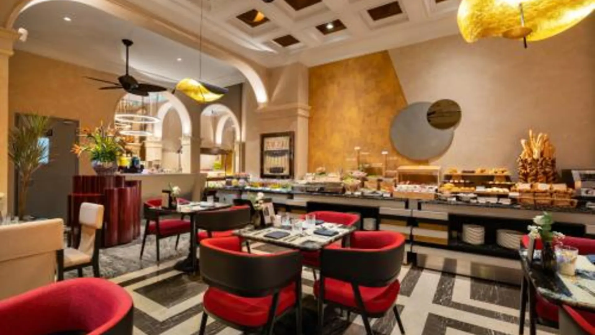 호치민 GRAND HOTEL du LAC Boutique Saigon 5성급 호텔 외관