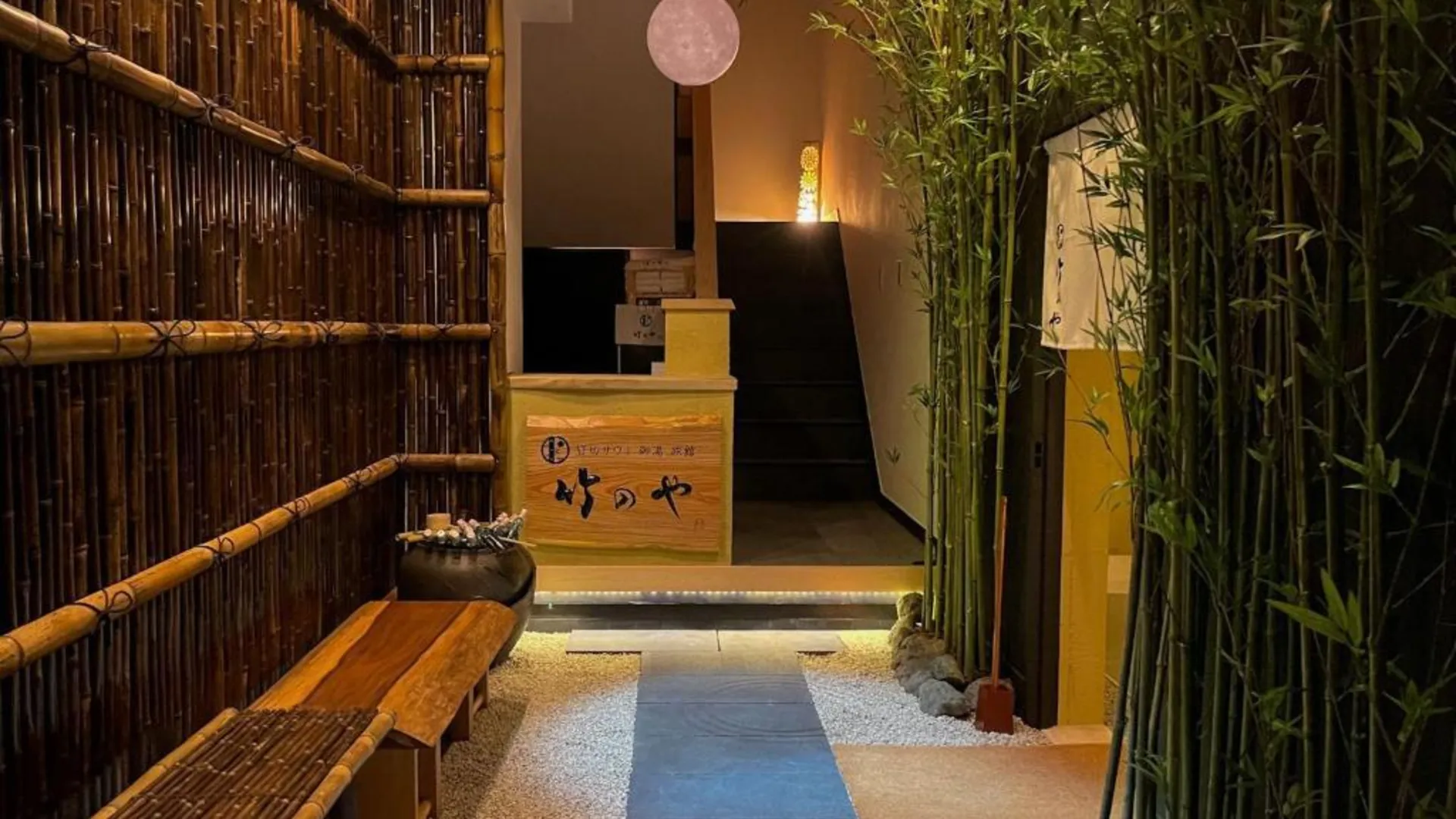 오사카 타케노야 5성급 호텔 객실