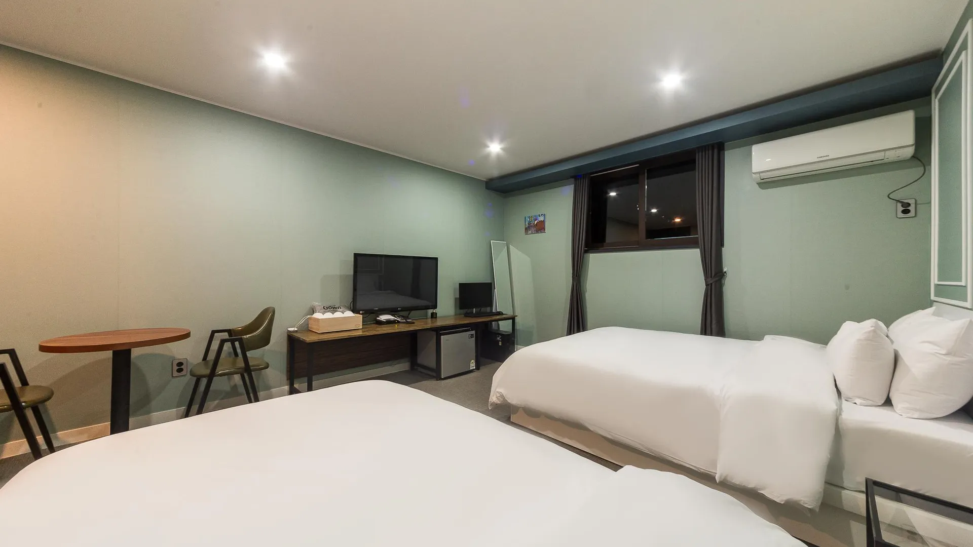 하동 하동 짝 호텔 객실