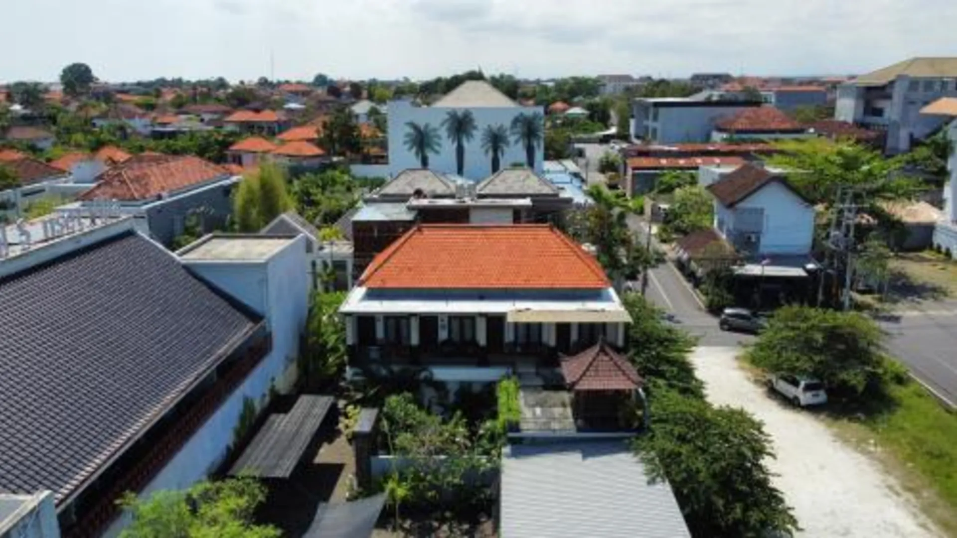 발리 Dikubu Belong 4성급 게스트하우스 전망