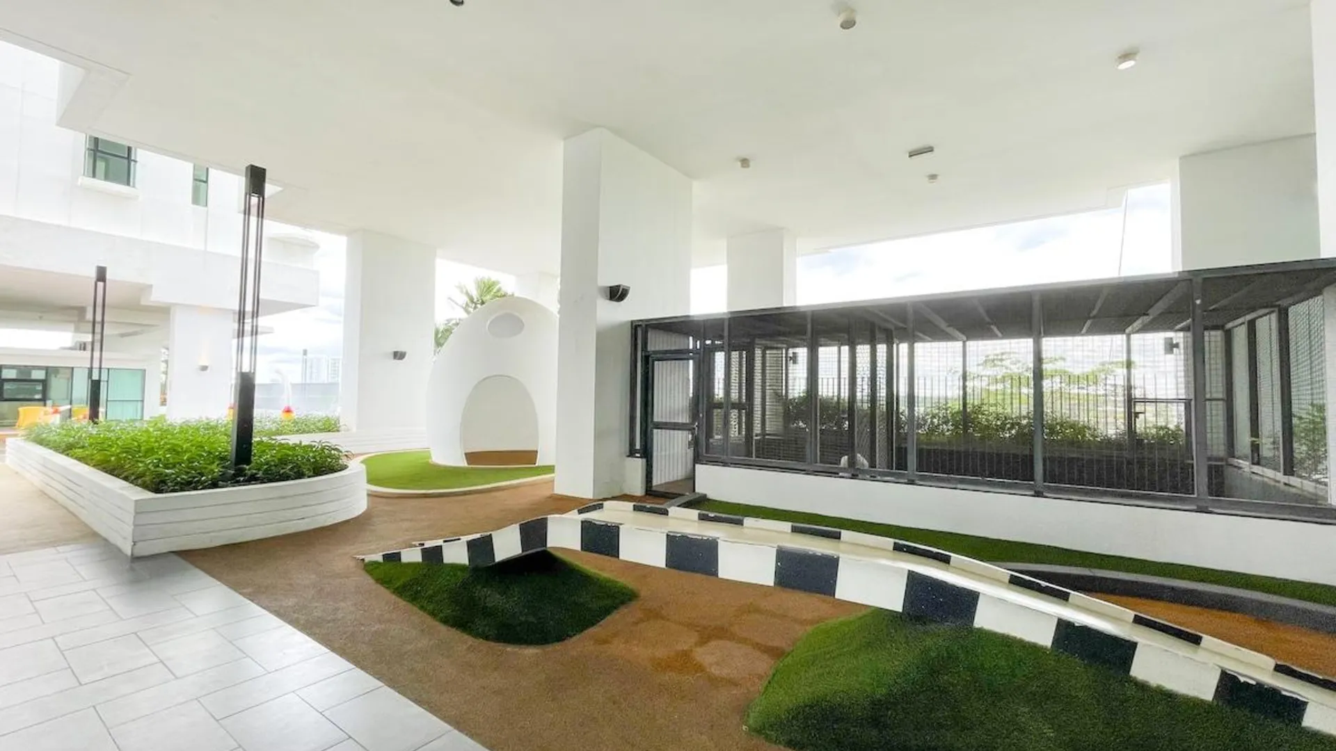 조호바루 / 조호르바루 수투랑바루의 아파트먼트 (100m², 침실 3개, 프라이빗 욕실 2개) 4성급 싱글룸 부대시설